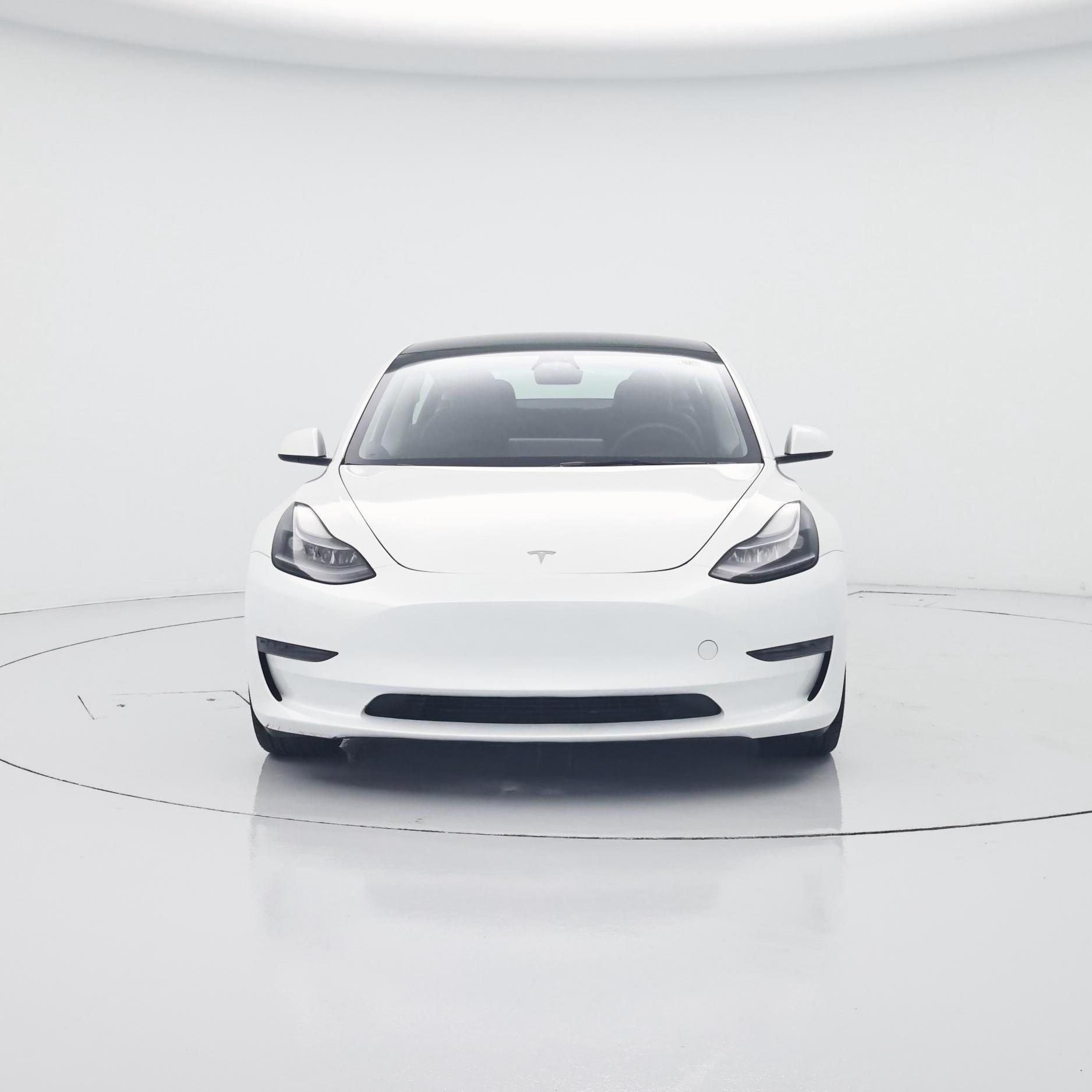Thumbnail: 2023 Tesla Model 3 - 5