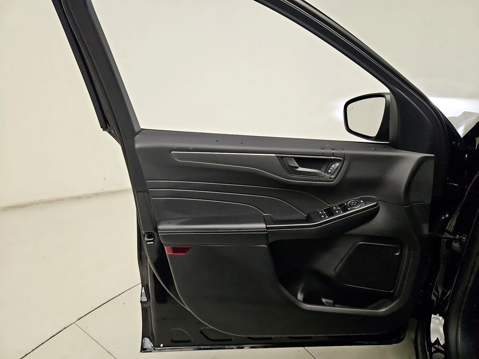 Thumbnail: 2026 Ford Escape - 12