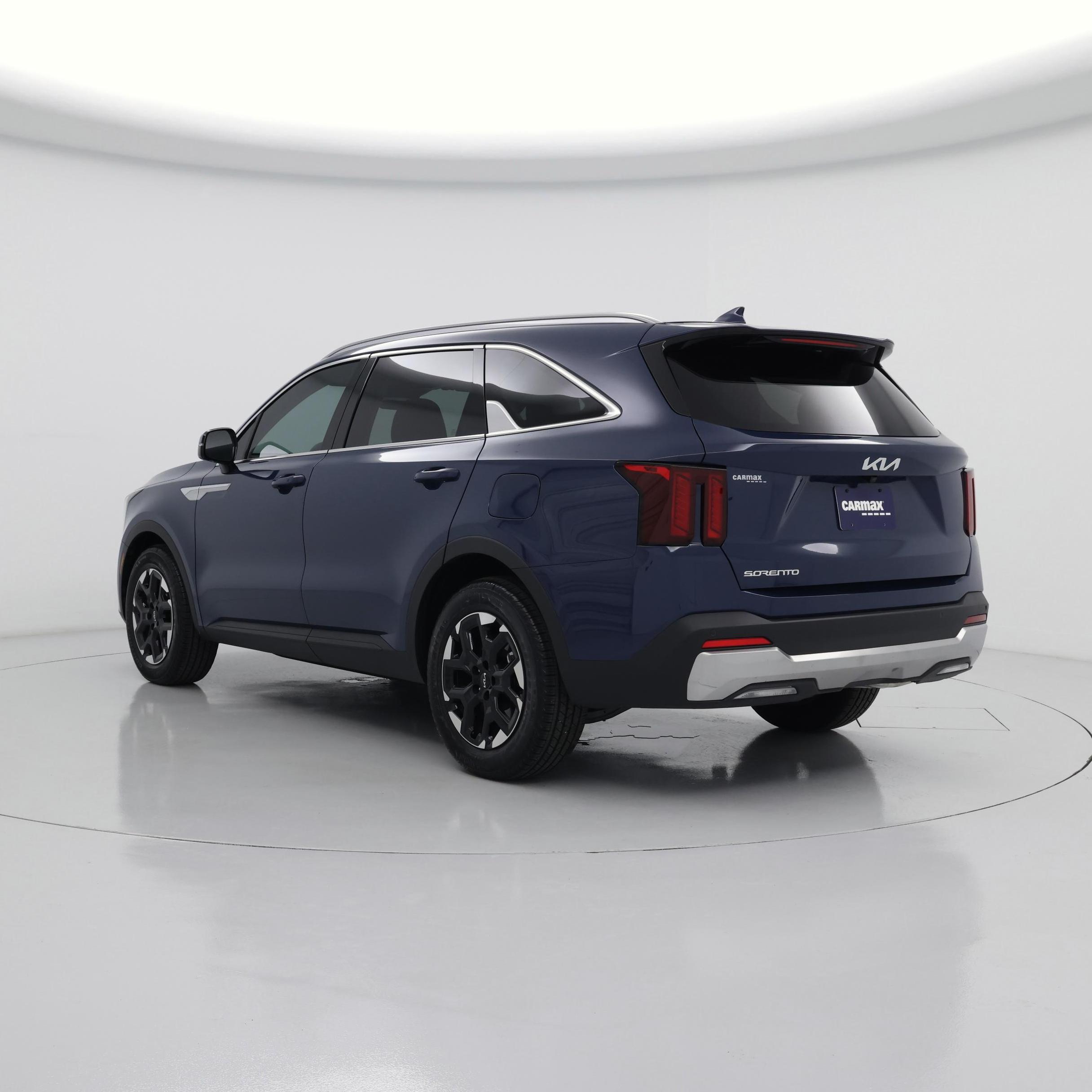 Thumbnail: 2026 Kia Sorento - 2