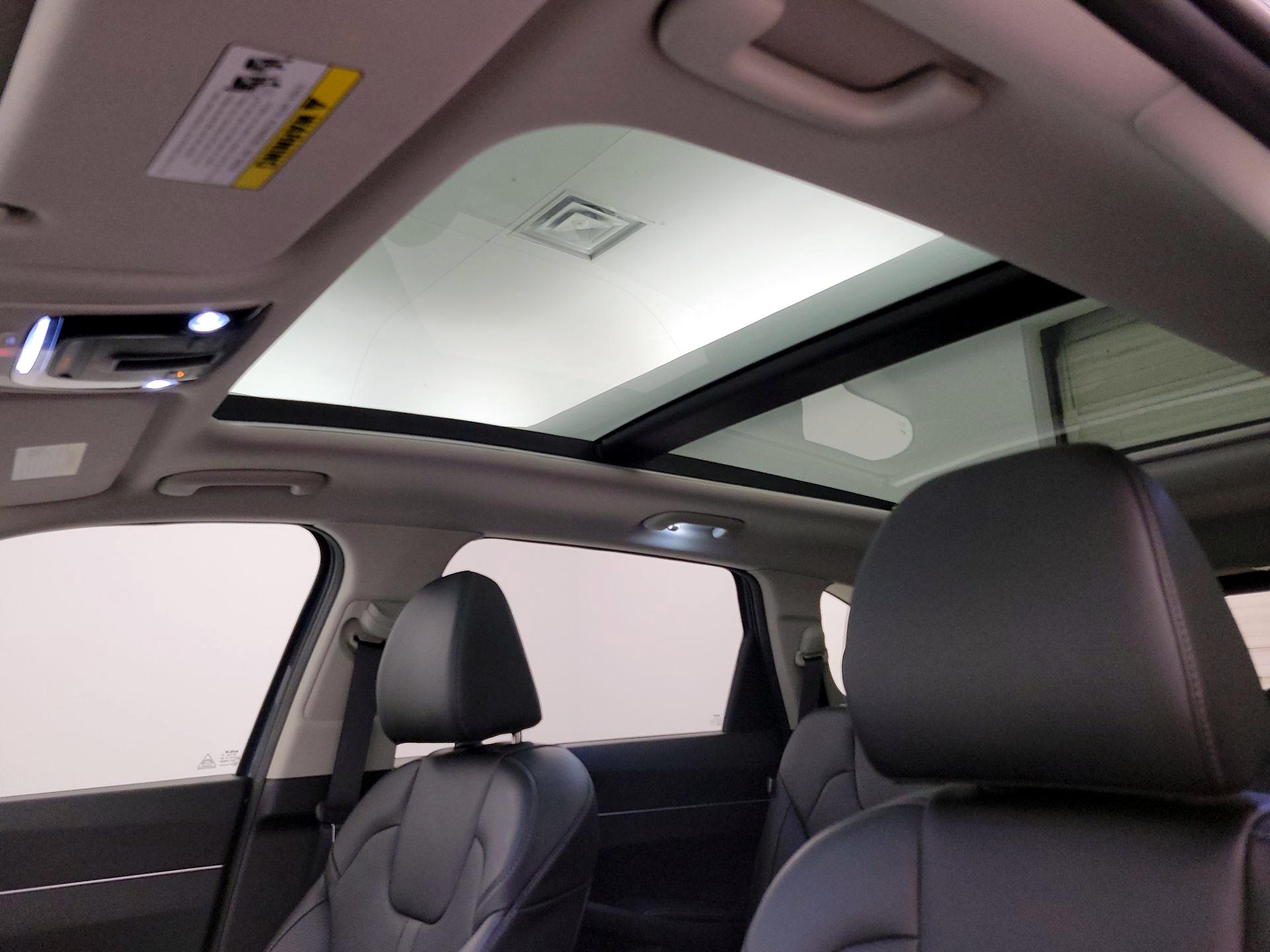 Thumbnail: 2026 Kia Sorento - 19