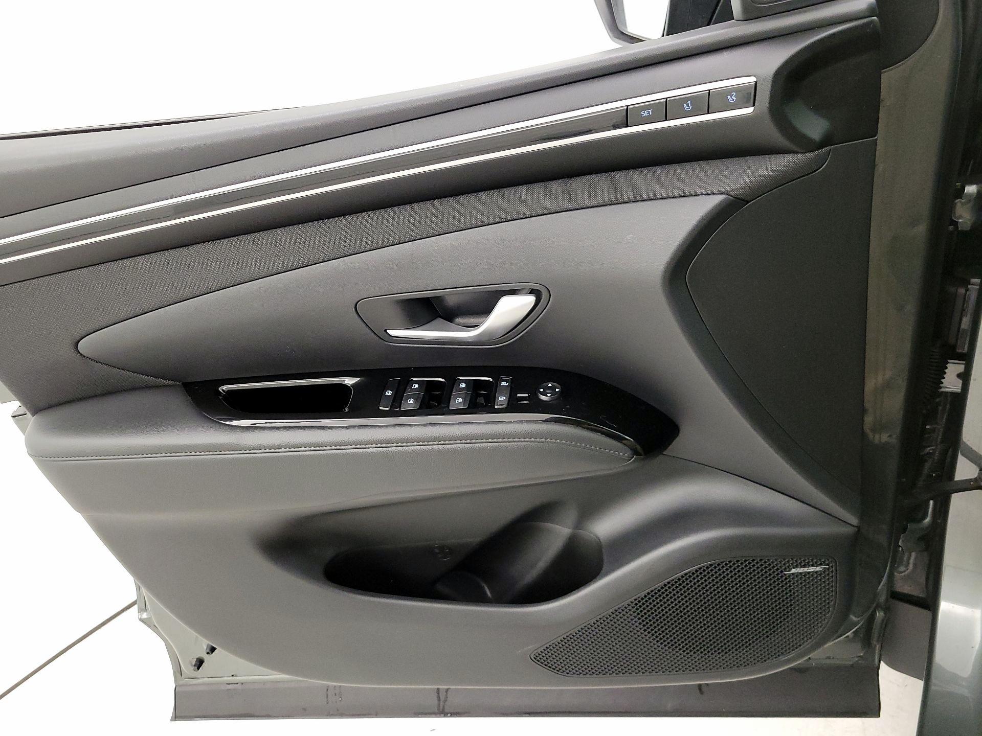 Thumbnail: 2022 Hyundai Tucson - 12