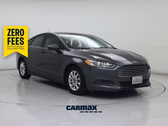 Gray 2015 Ford Fusion Sedan Front-Wheel Drive Automatic