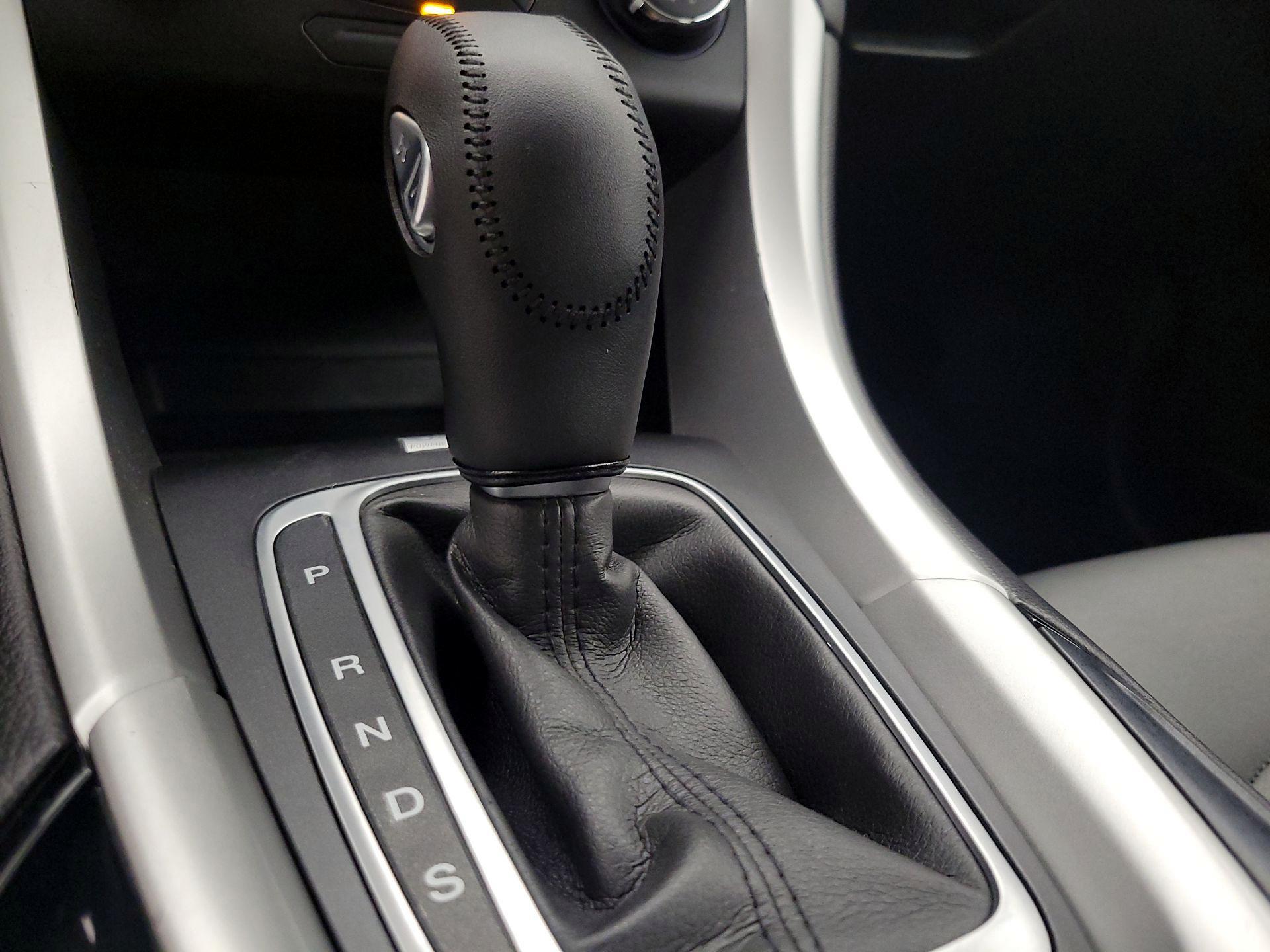 Thumbnail: 2015 Ford Fusion - 17