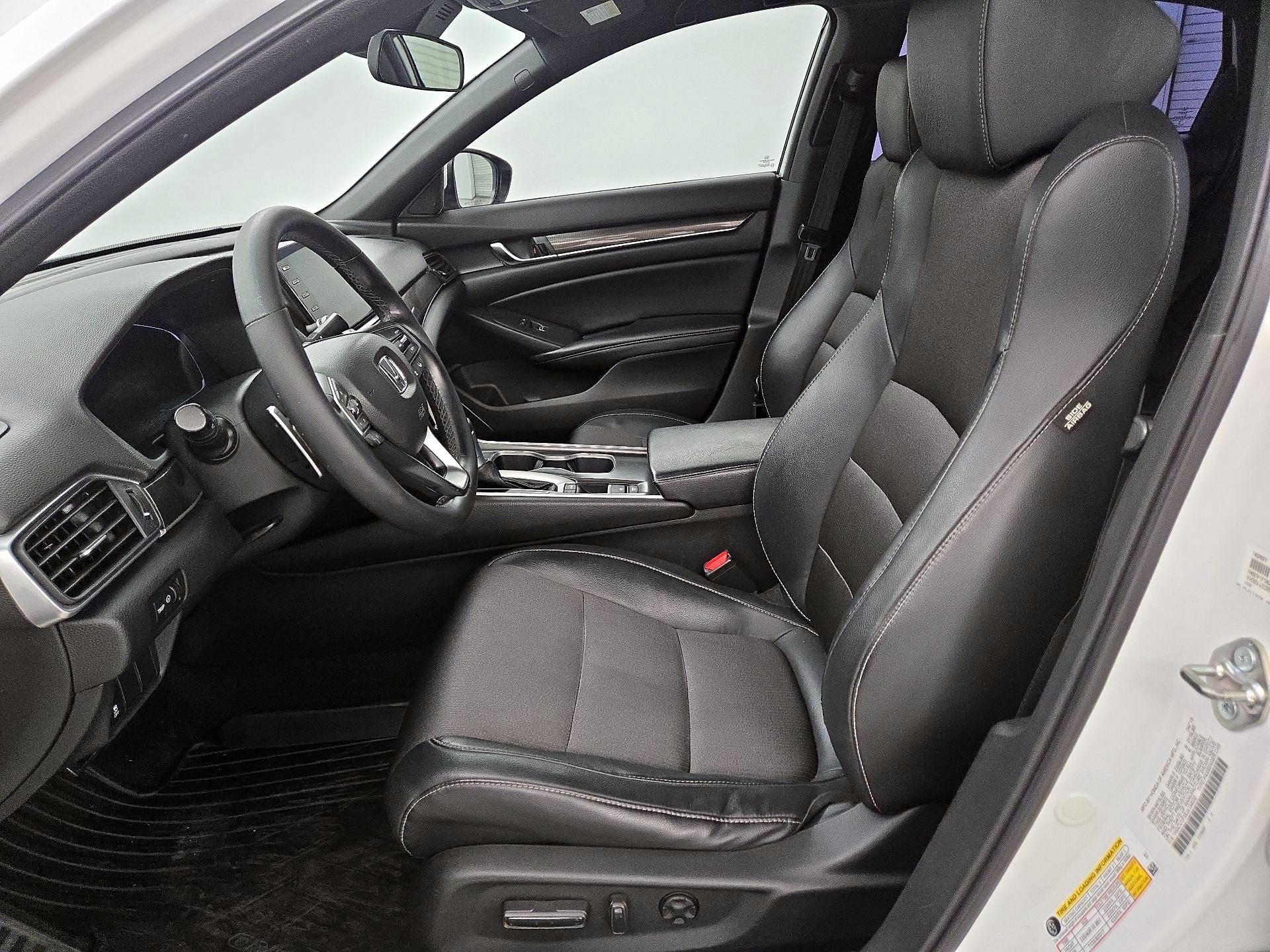 Thumbnail: 2018 Honda Accord - 11