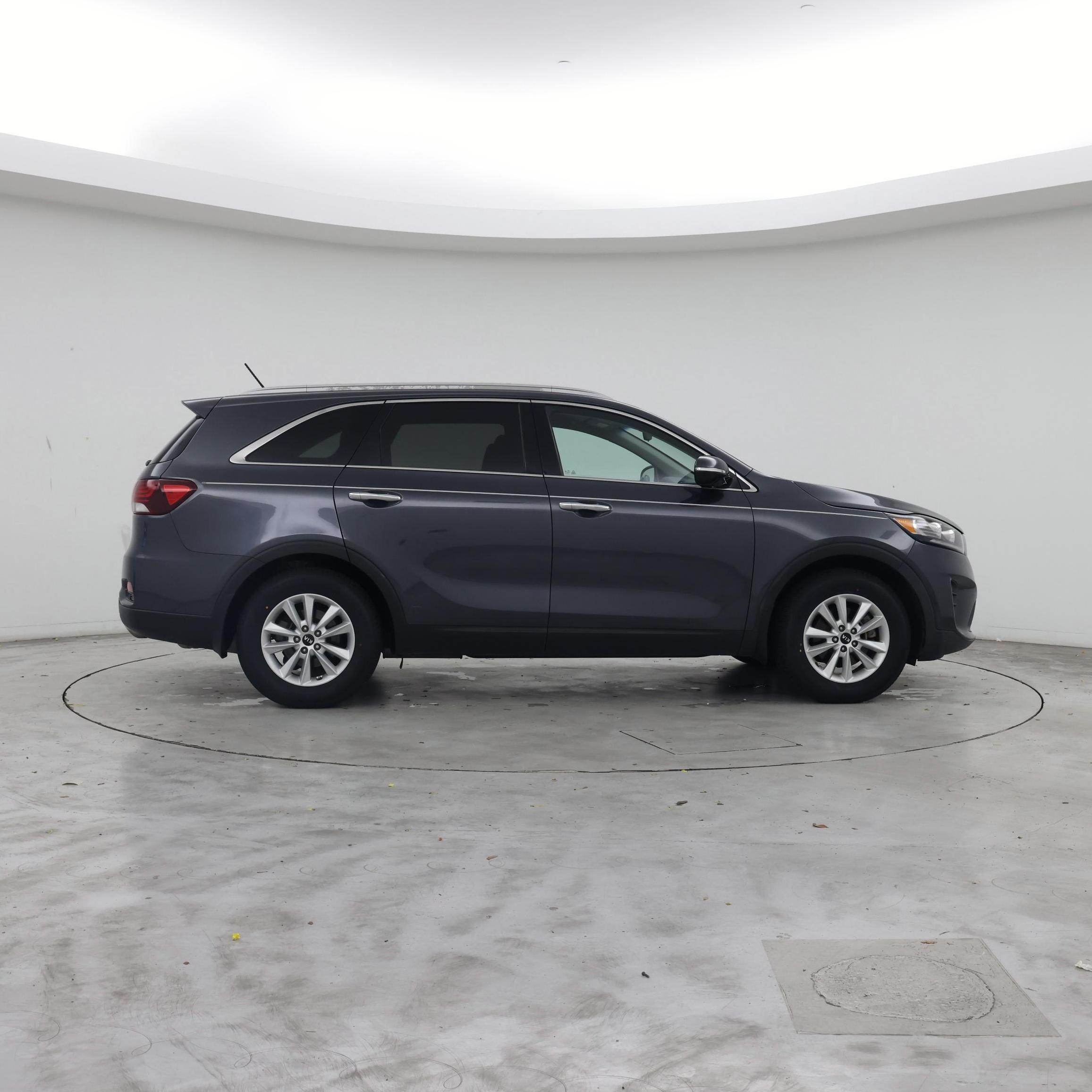 Thumbnail: 2020 Kia Sorento - 7