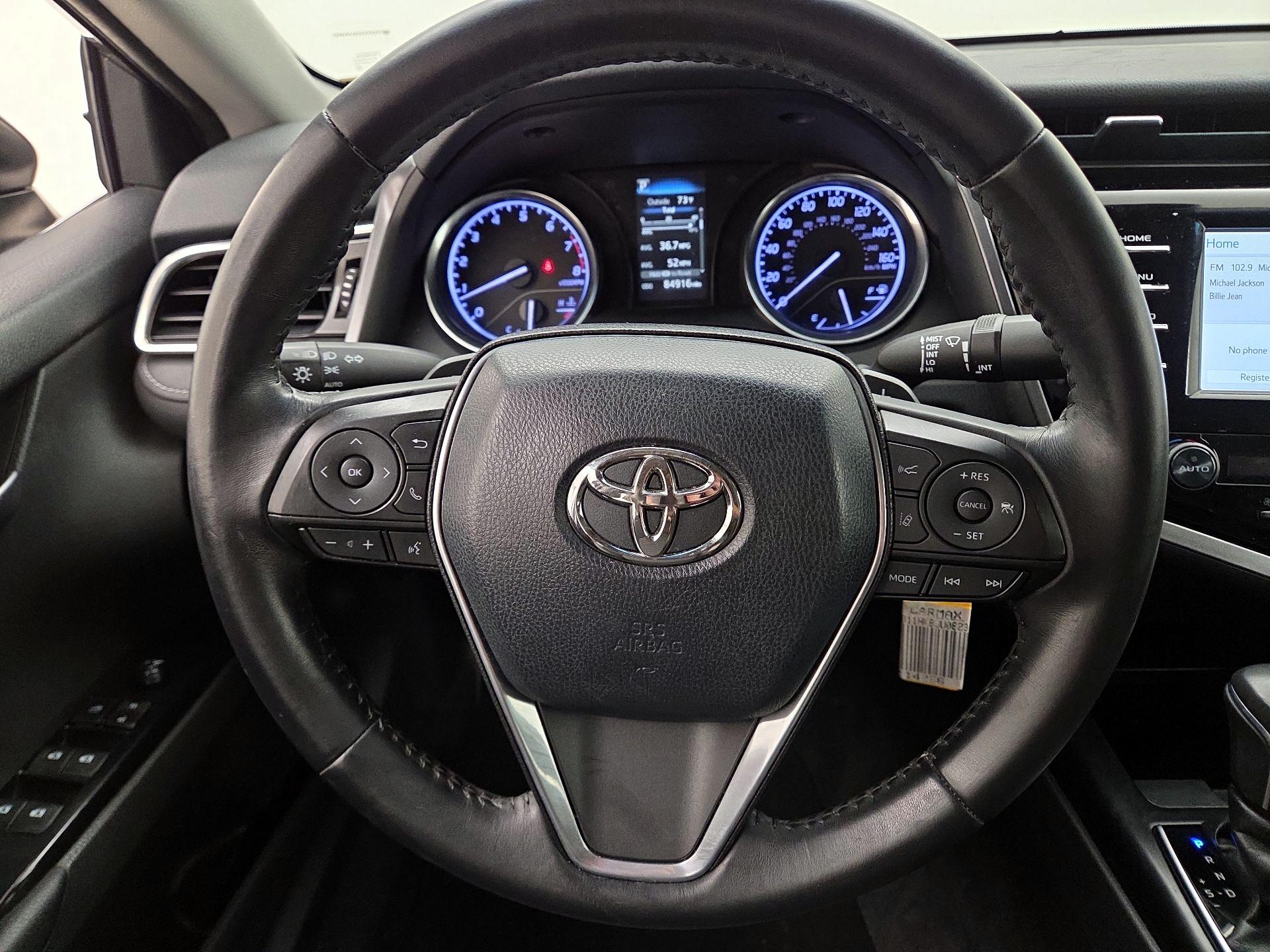 Thumbnail: 2018 Toyota Camry - 10
