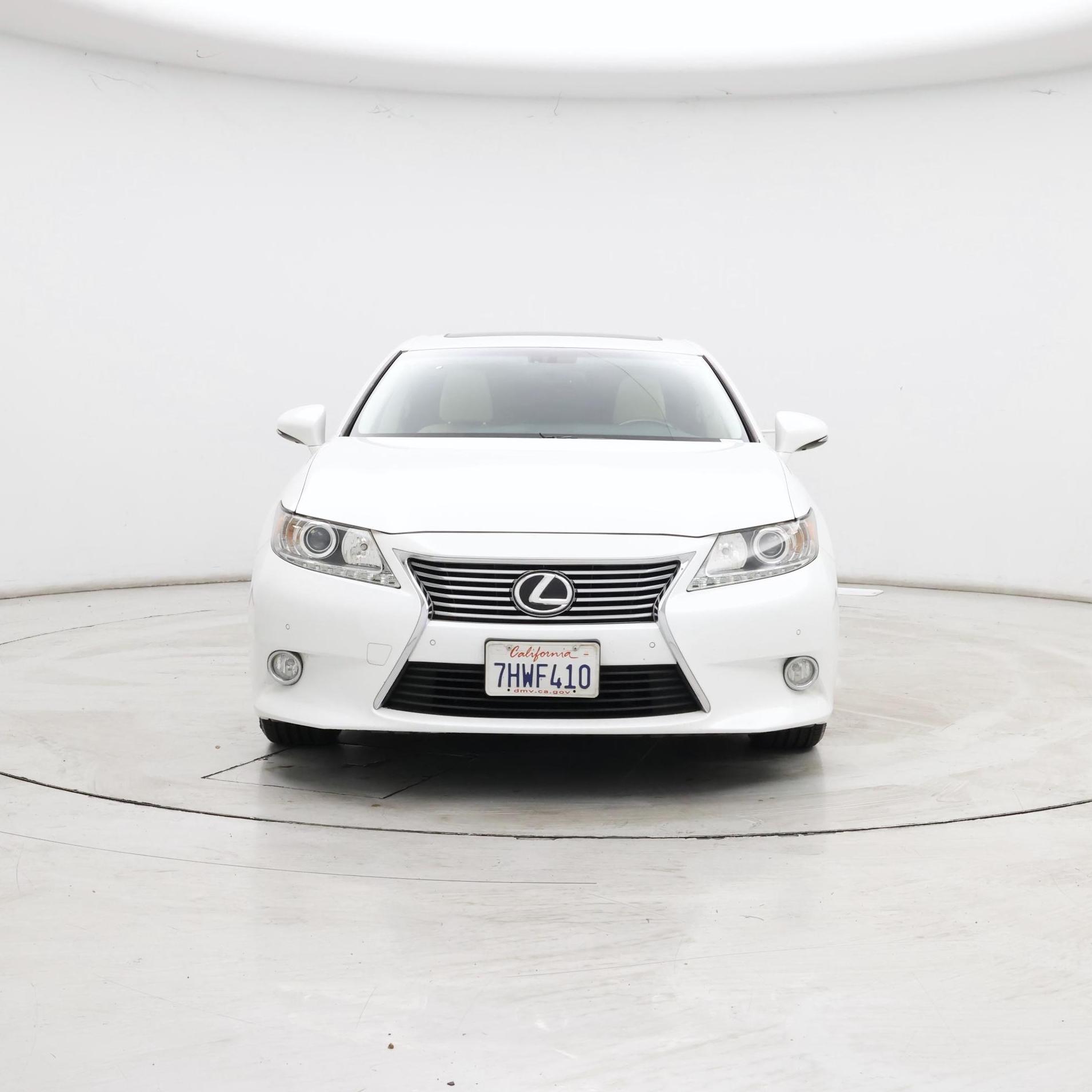 Thumbnail: 2015 Lexus ES - 5