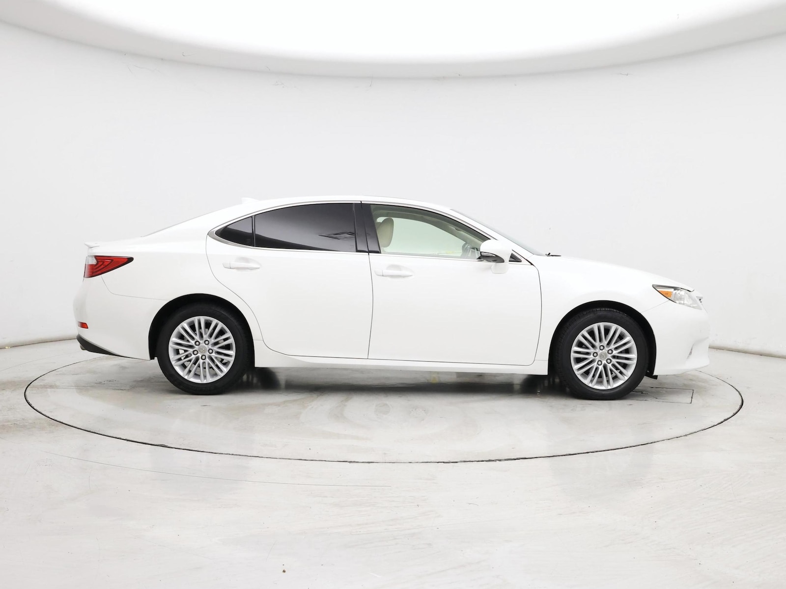 2015 Lexus ES 350 - Photo 8