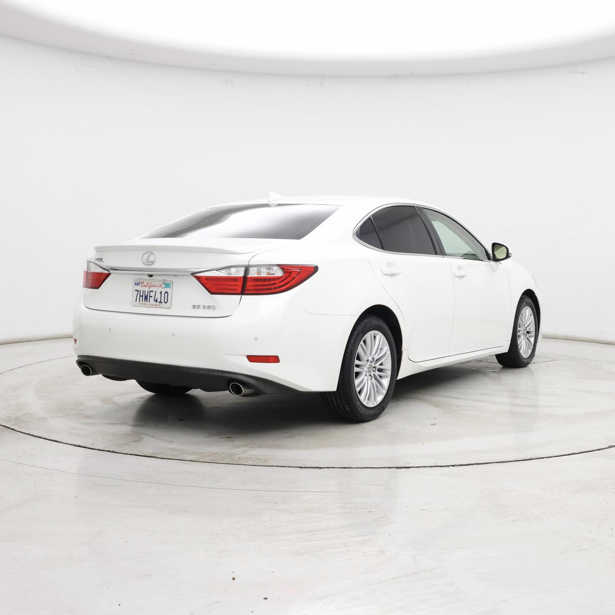 Thumbnail: 2015 Lexus ES - 8