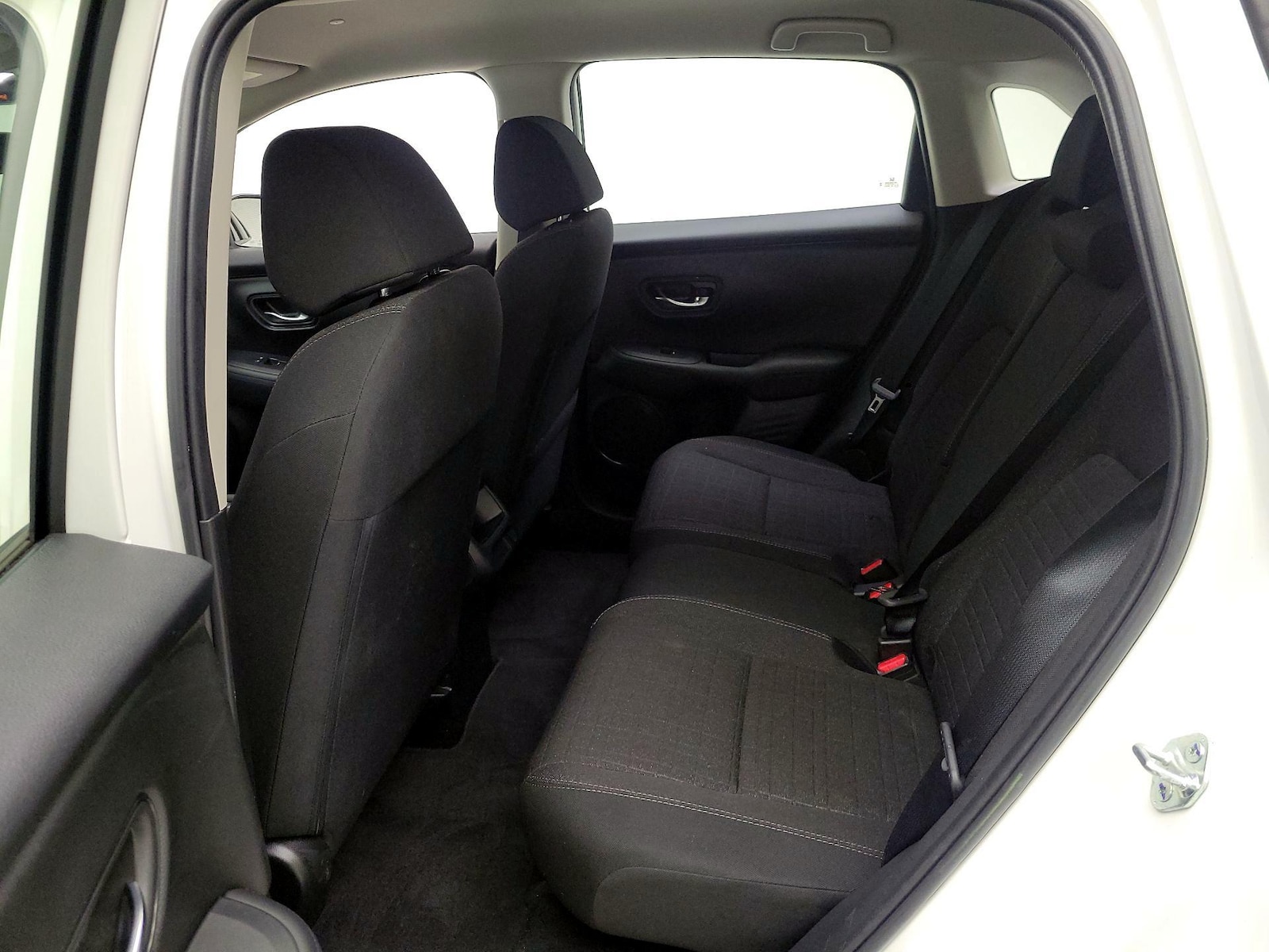 2025 Honda HR-V LX - Photo 20