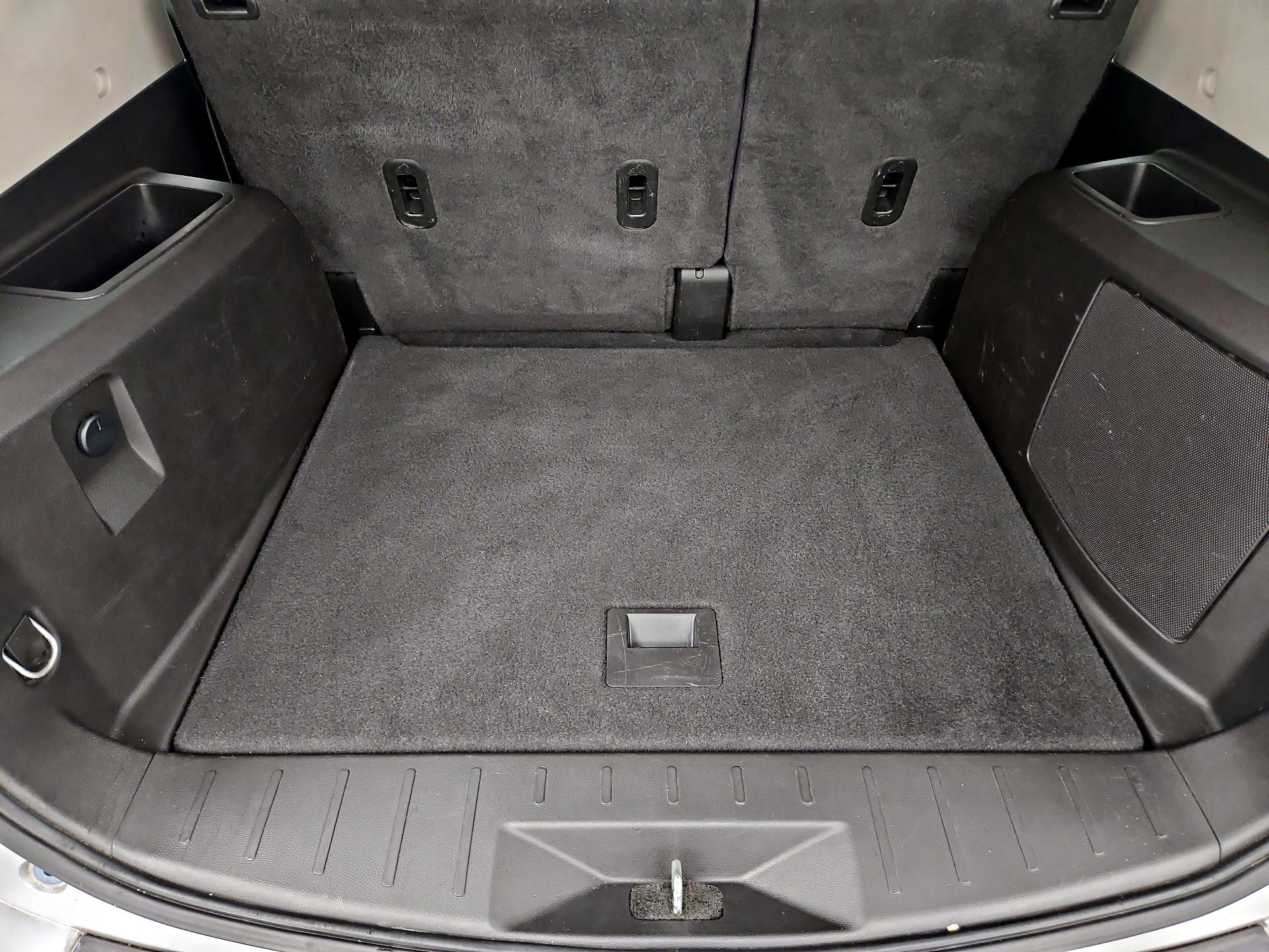 Thumbnail: 2015 Chevrolet Equinox - 18