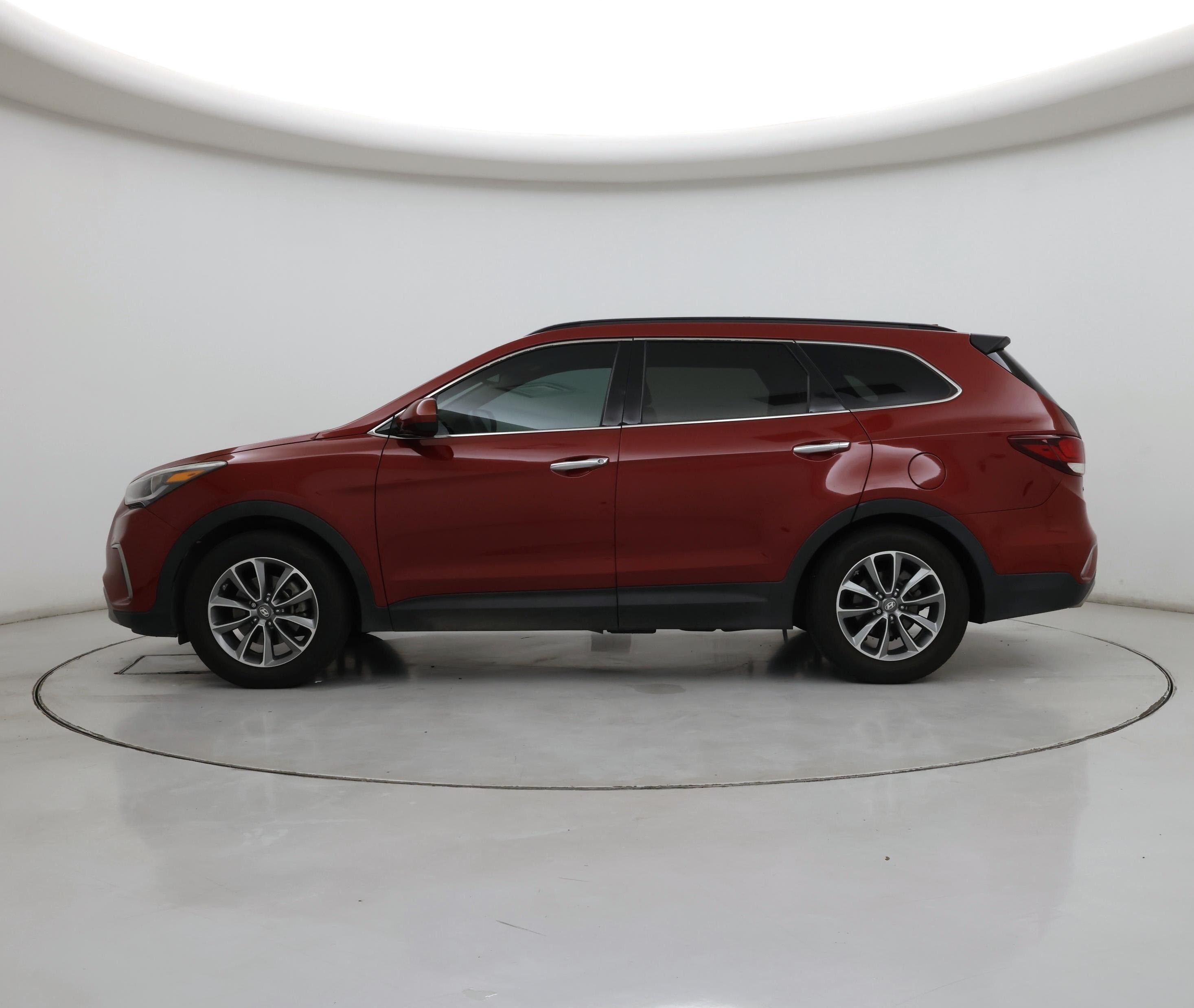 Thumbnail: 2018 Hyundai Santa Fe - 3