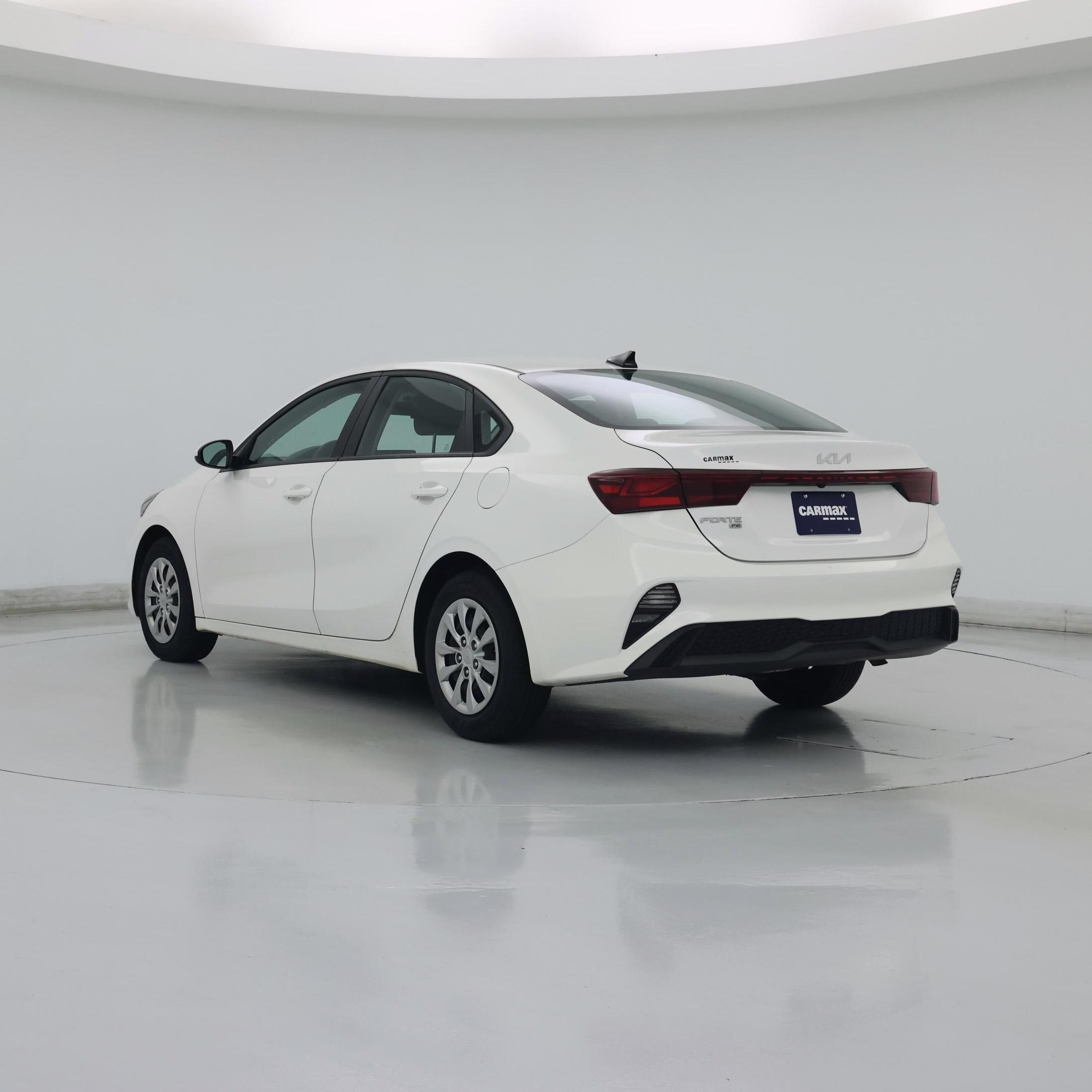 Thumbnail: 2024 Kia Forte - 2