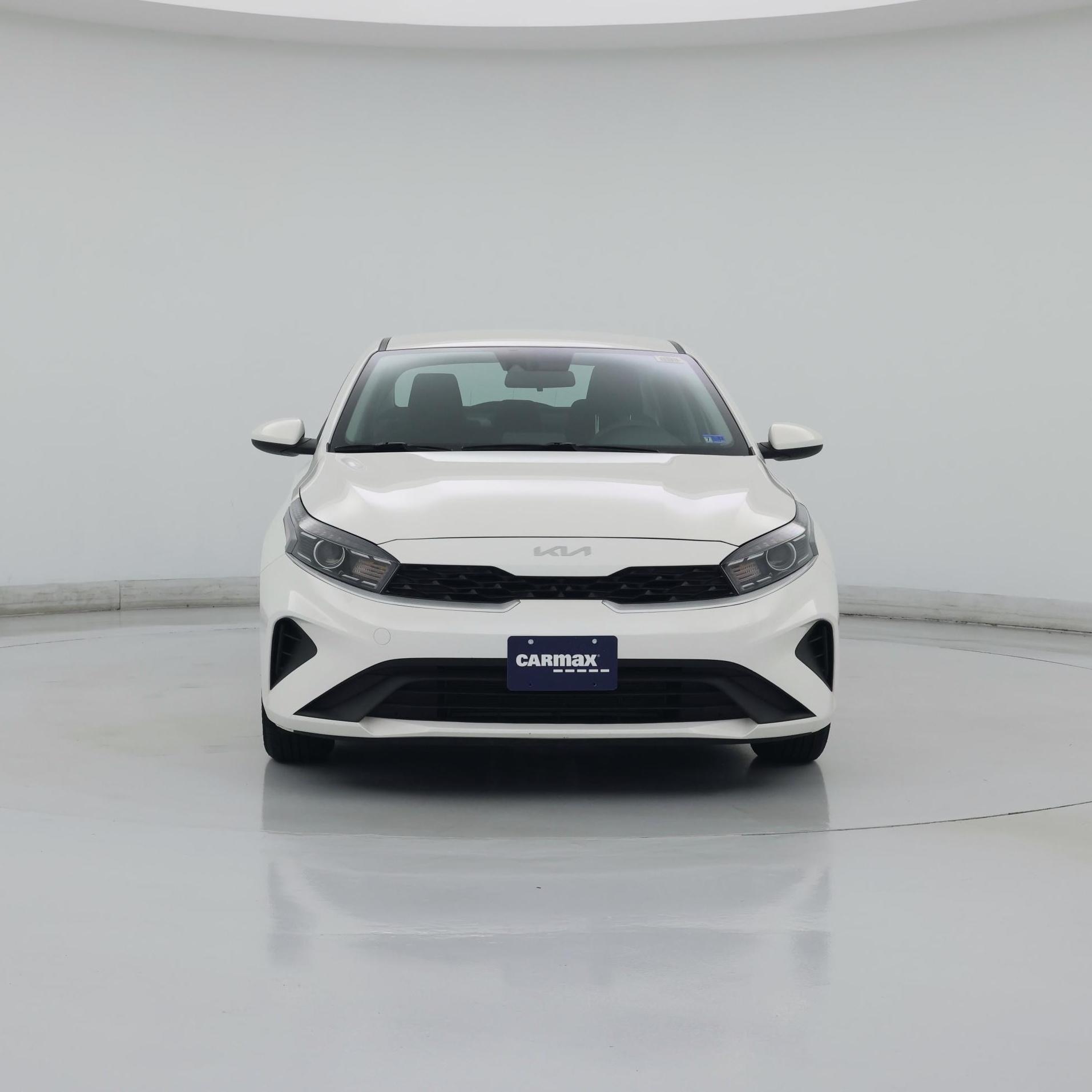 Thumbnail: 2024 Kia Forte - 5
