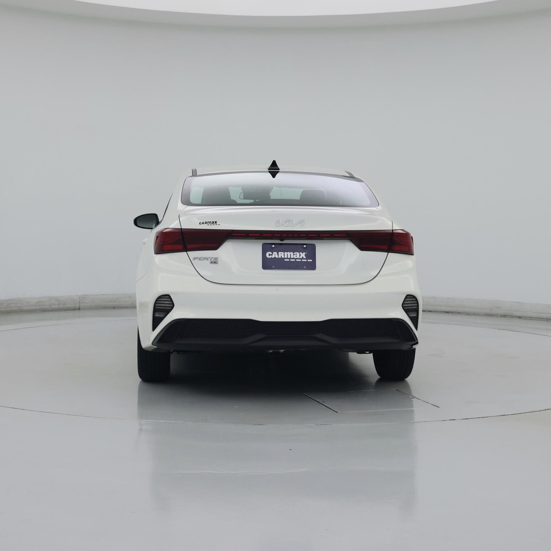 Thumbnail: 2024 Kia Forte - 6