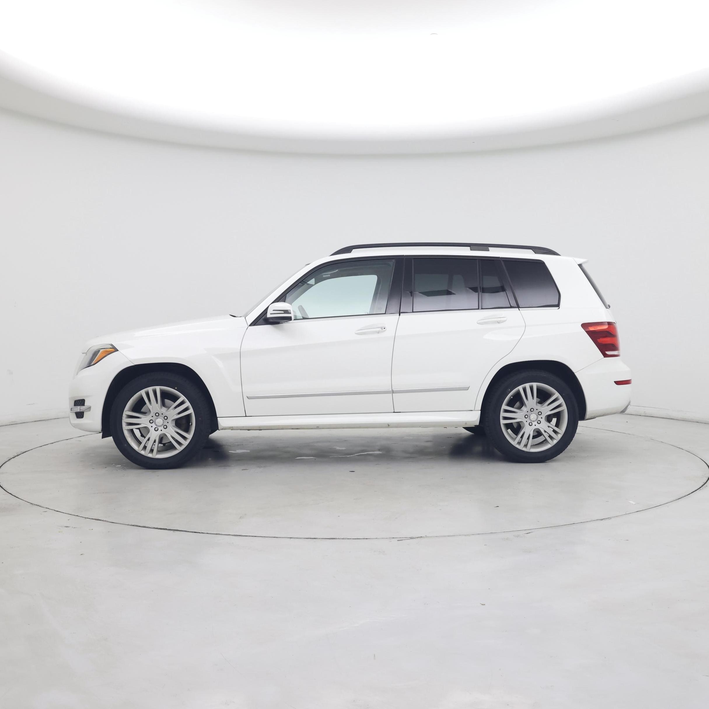 Thumbnail: 2015 Mercedes-Benz GLK - 3