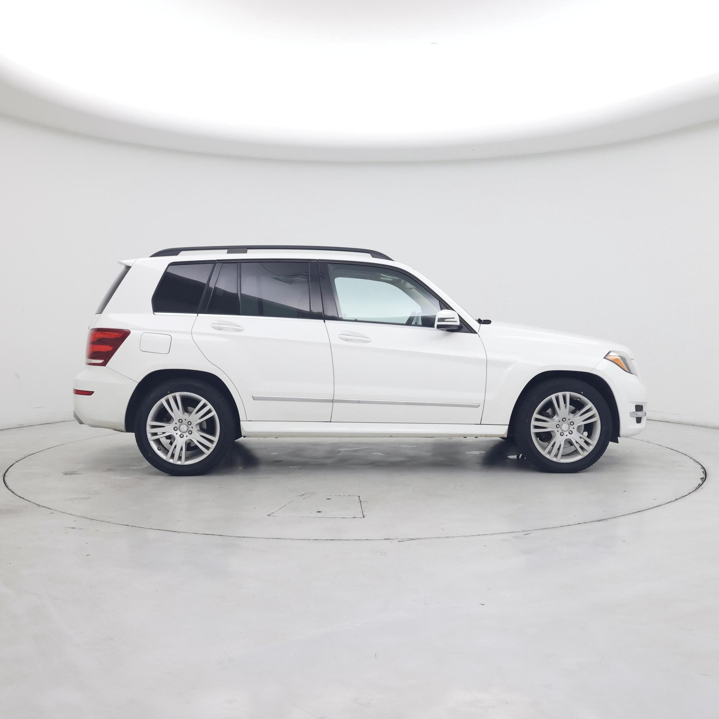 Thumbnail: 2015 Mercedes-Benz GLK - 7