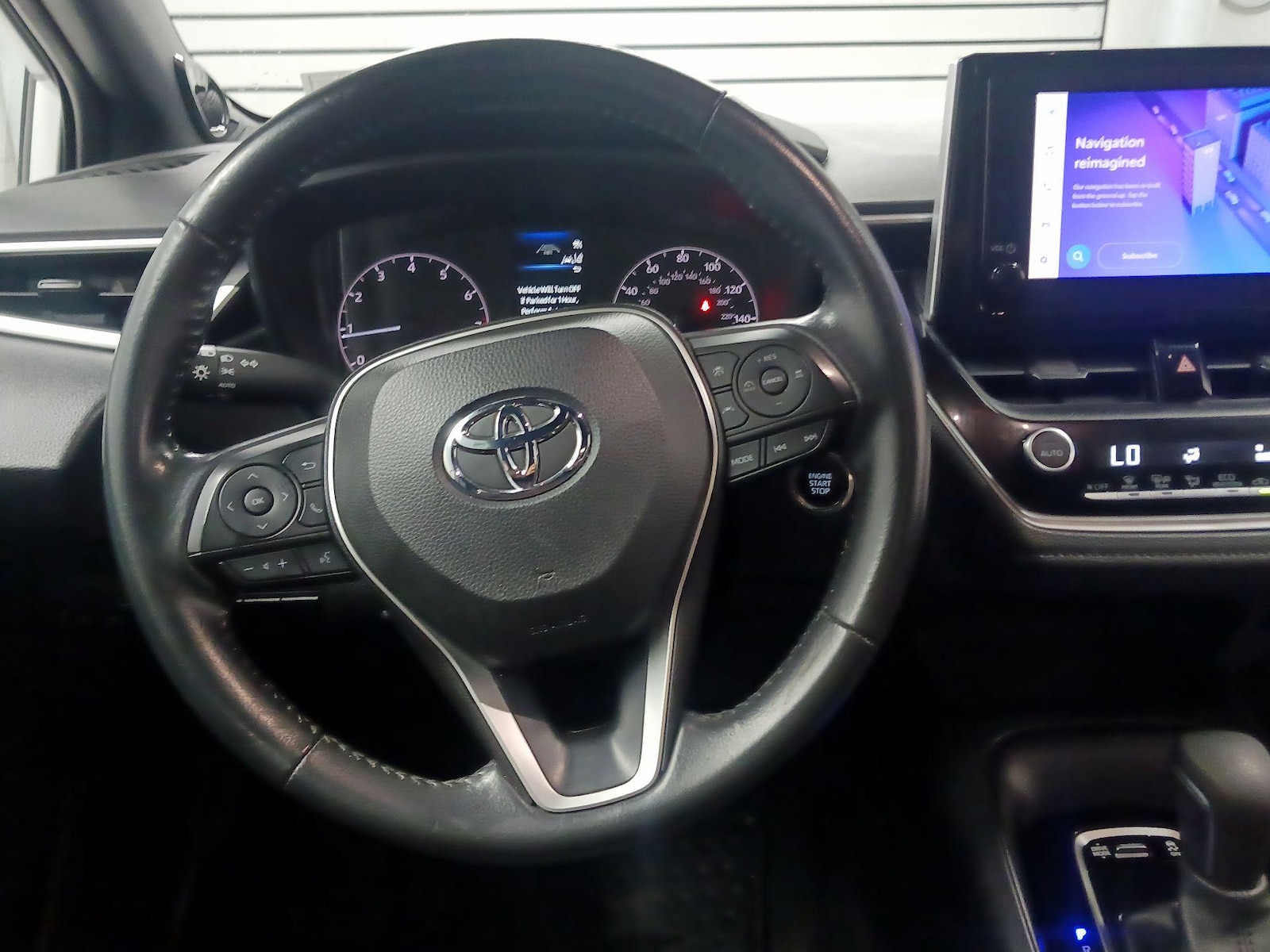 2023 Toyota Corolla SE - Photo 11