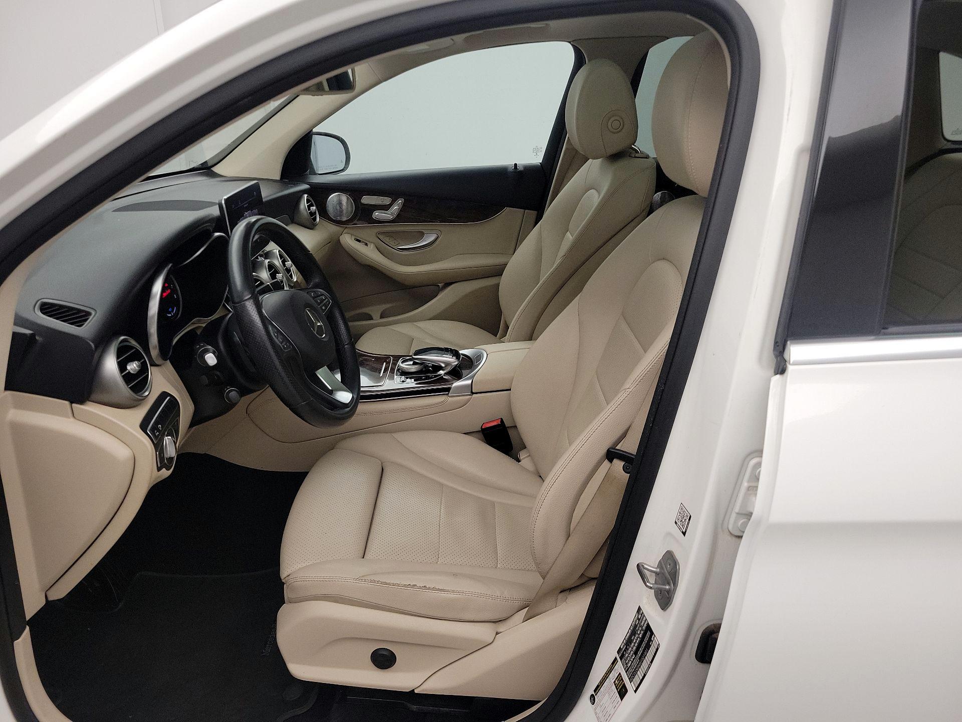 Thumbnail: 2019 Mercedes-Benz GLC - 11