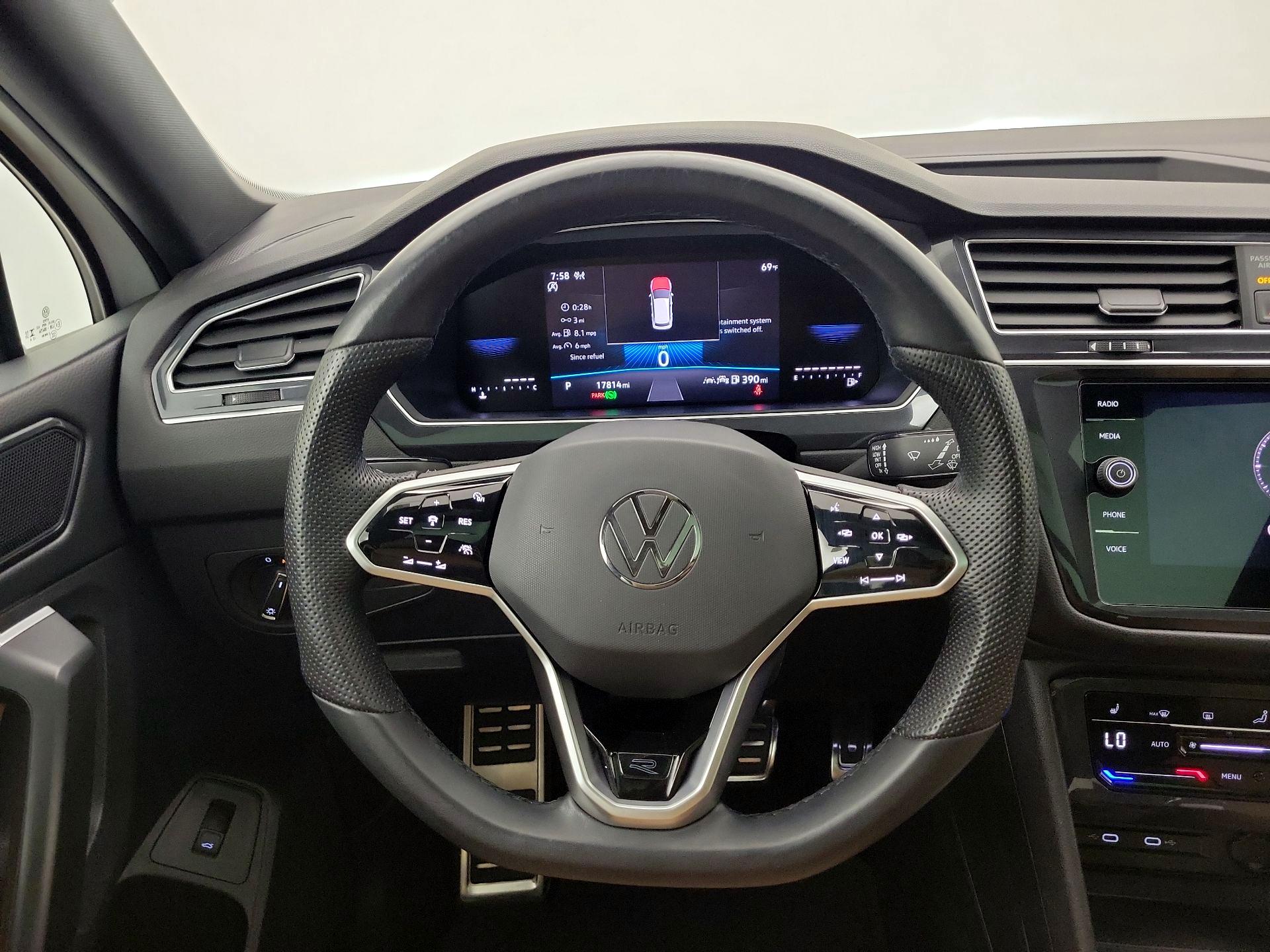 Thumbnail: 2024 Volkswagen Tiguan - 10