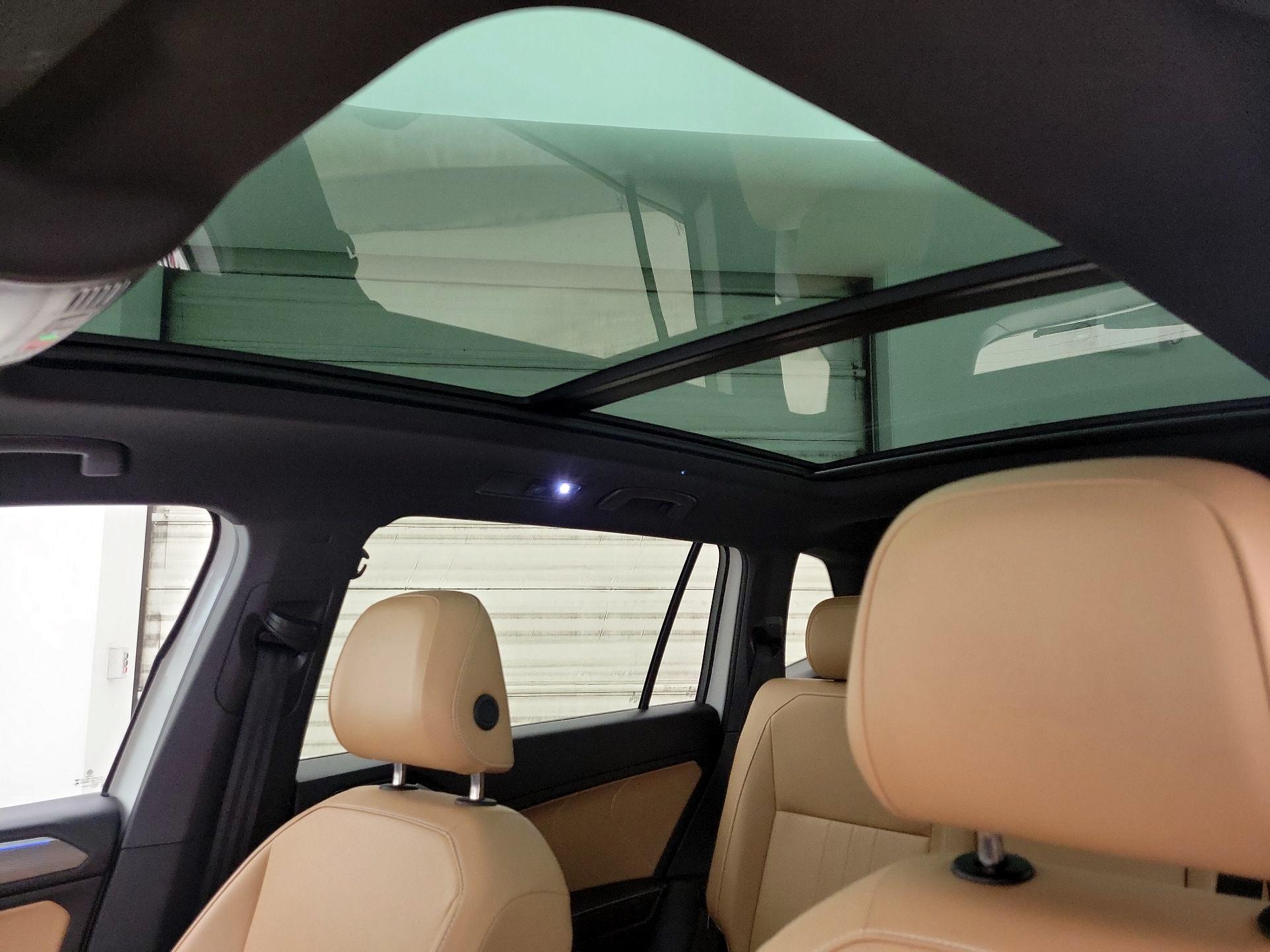 Thumbnail: 2024 Volkswagen Tiguan - 19