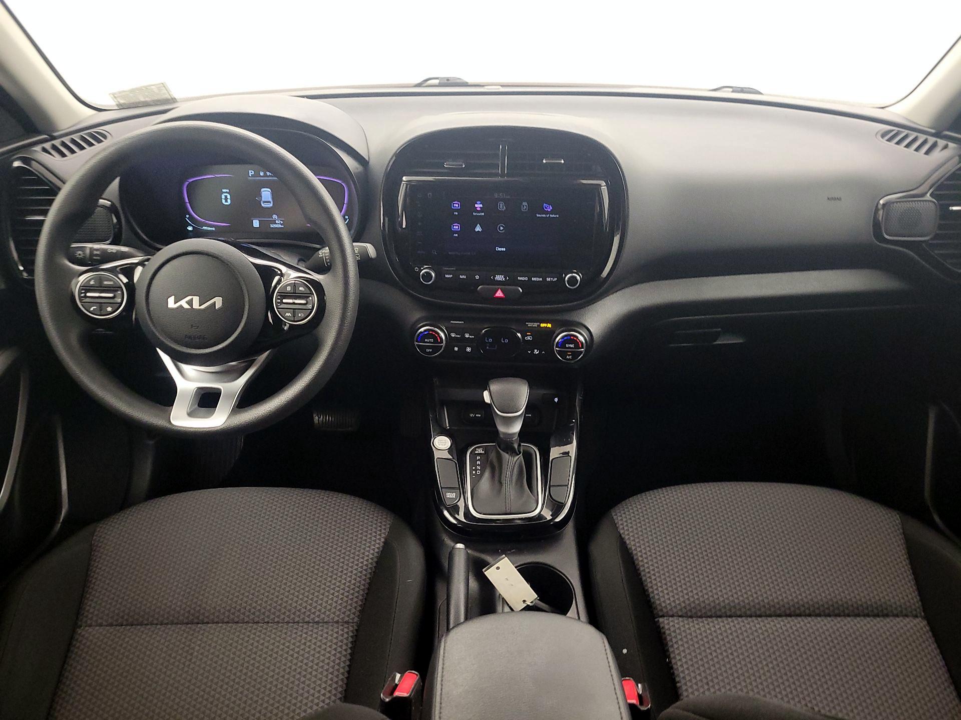 Thumbnail: 2023 Kia Soul - 8