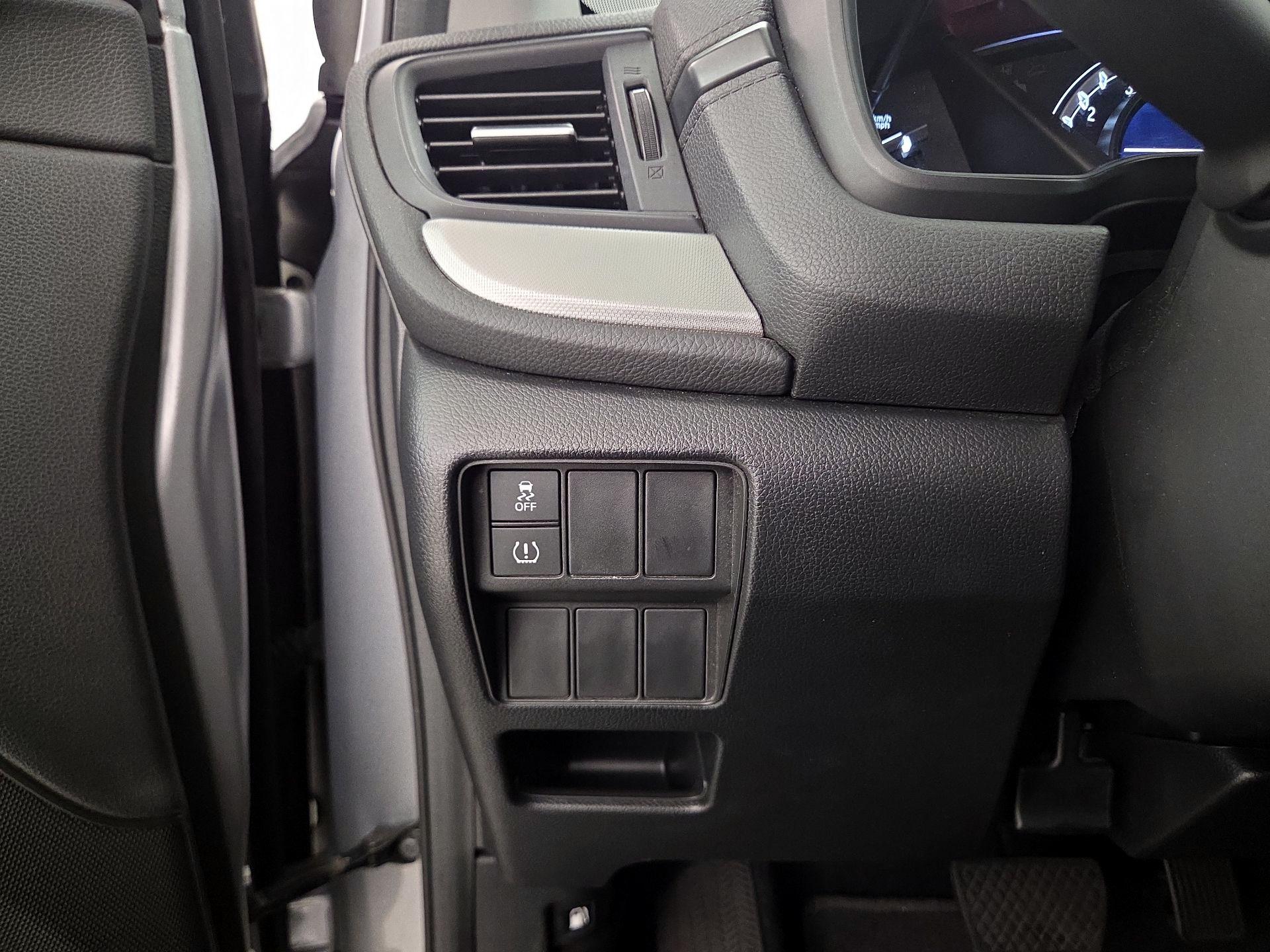 Thumbnail: 2019 Honda CR-V - 13