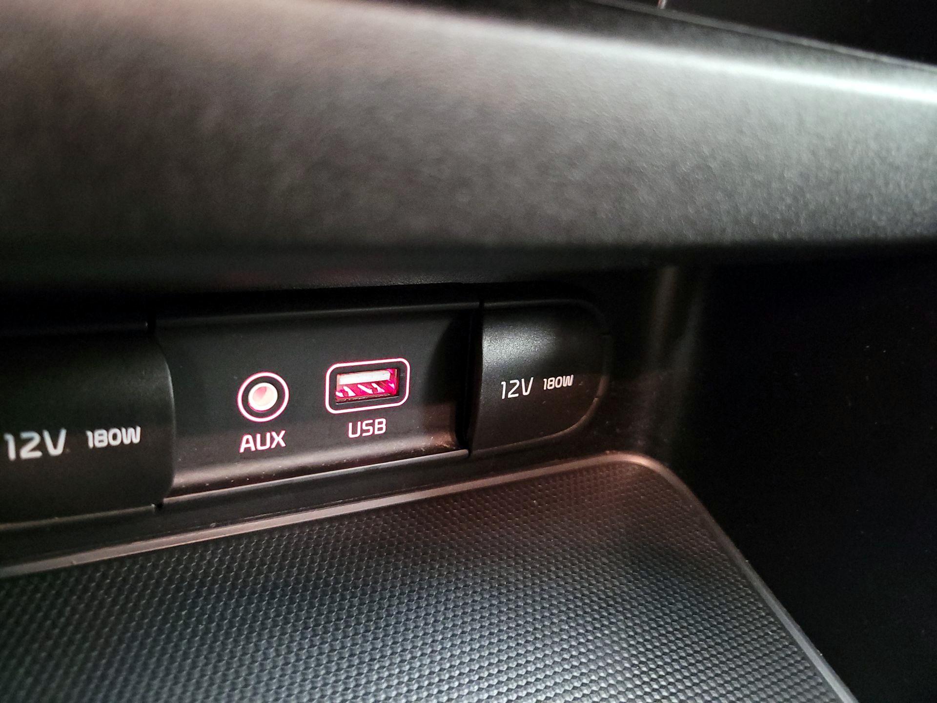 Thumbnail: 2021 Kia Forte - 18