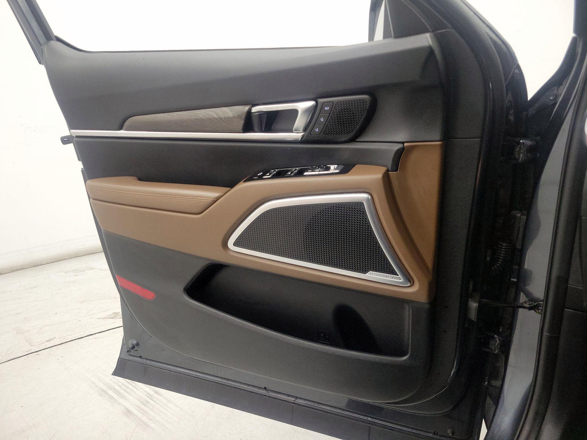 Thumbnail: 2022 Kia Telluride - 13