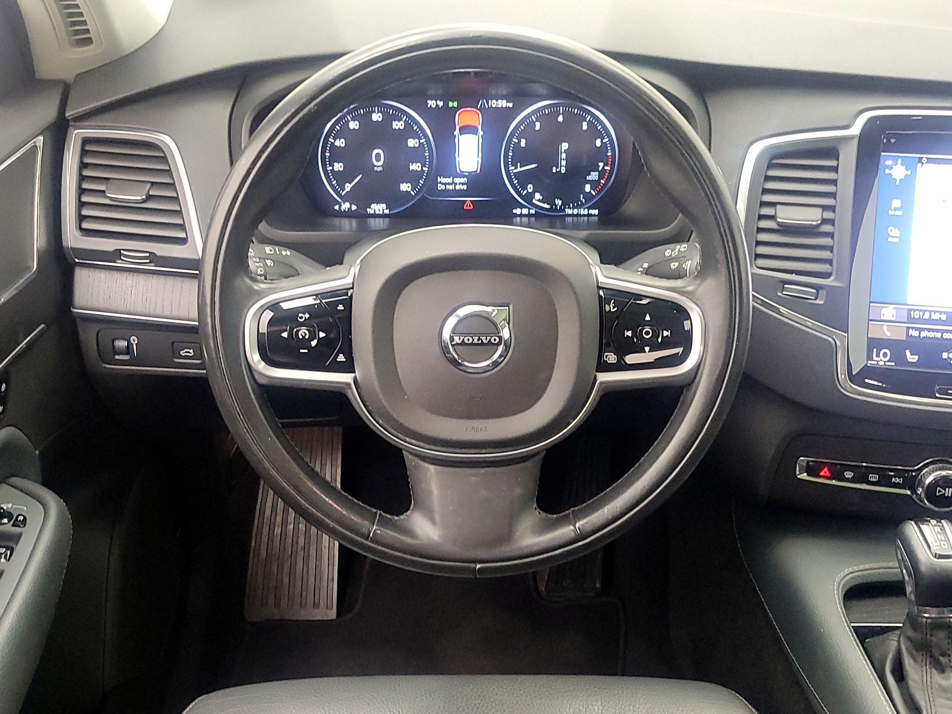 Thumbnail: 2020 Volvo XC90 - 10