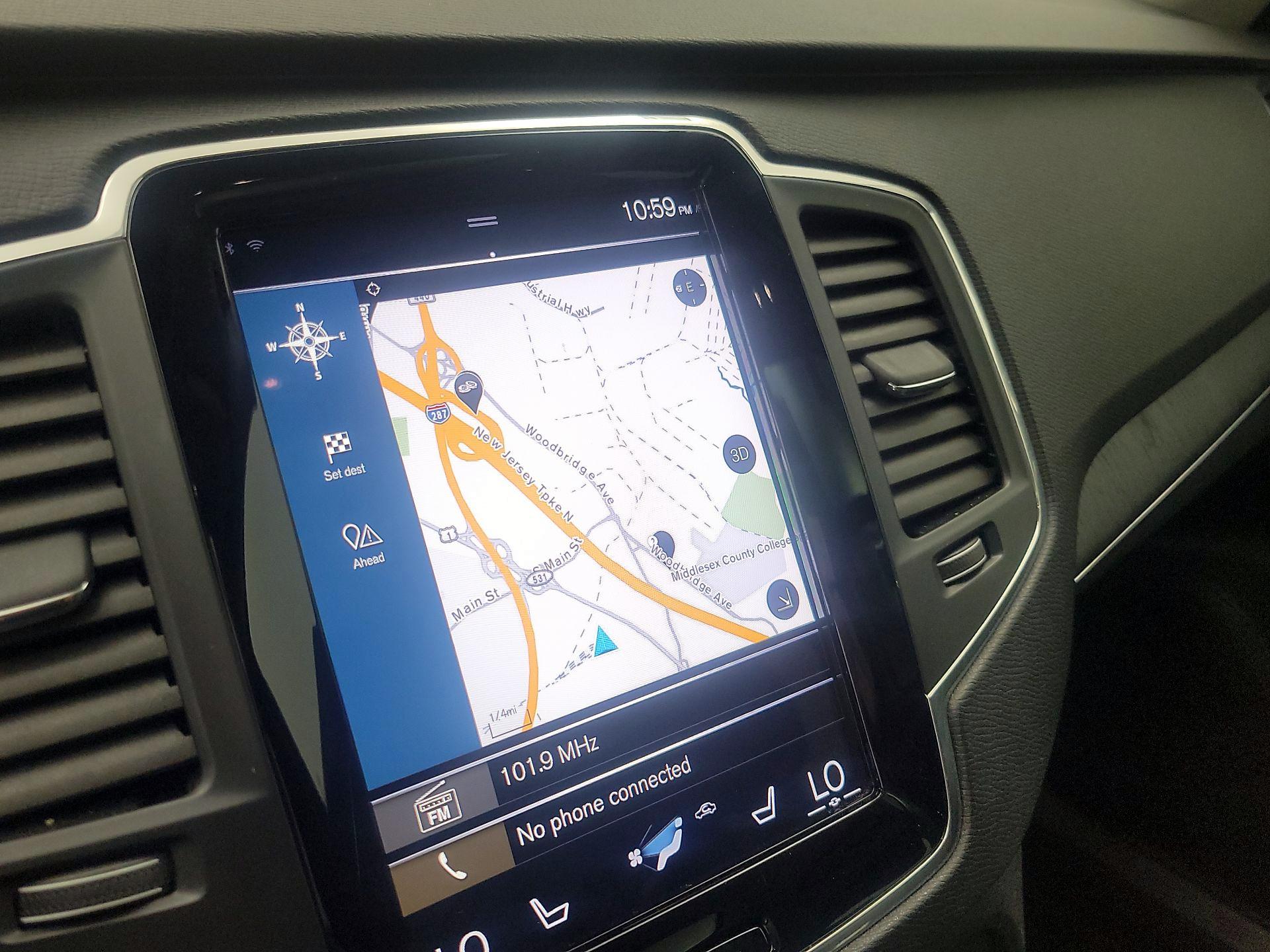 Thumbnail: 2020 Volvo XC90 - 14