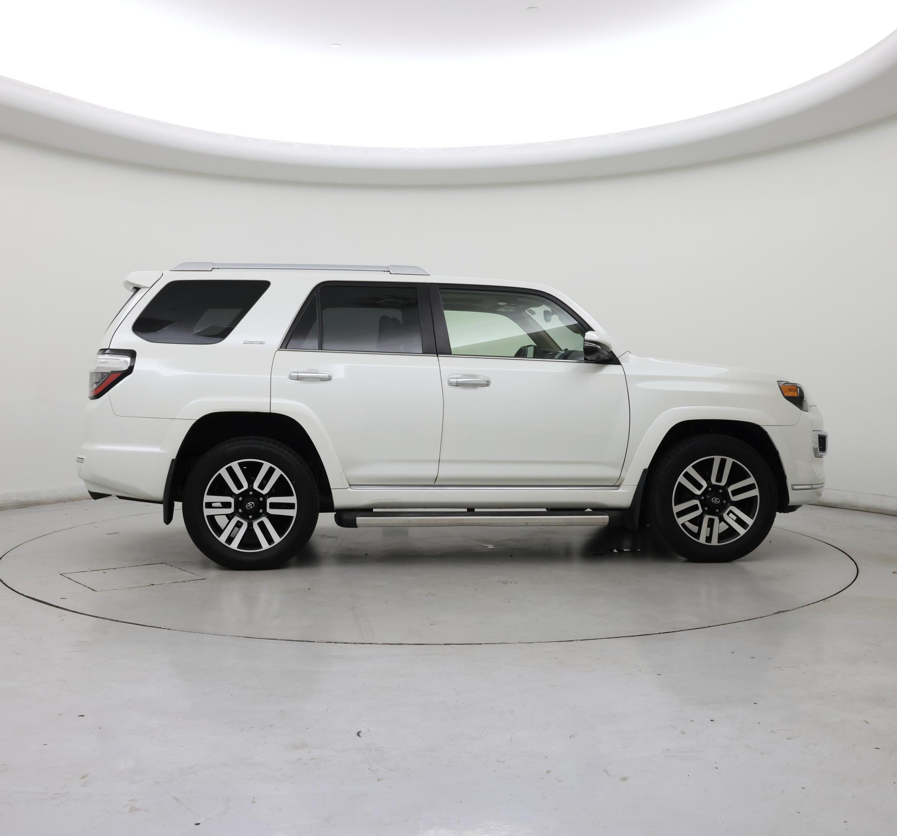 Thumbnail: 2023 Toyota 4Runner - 7