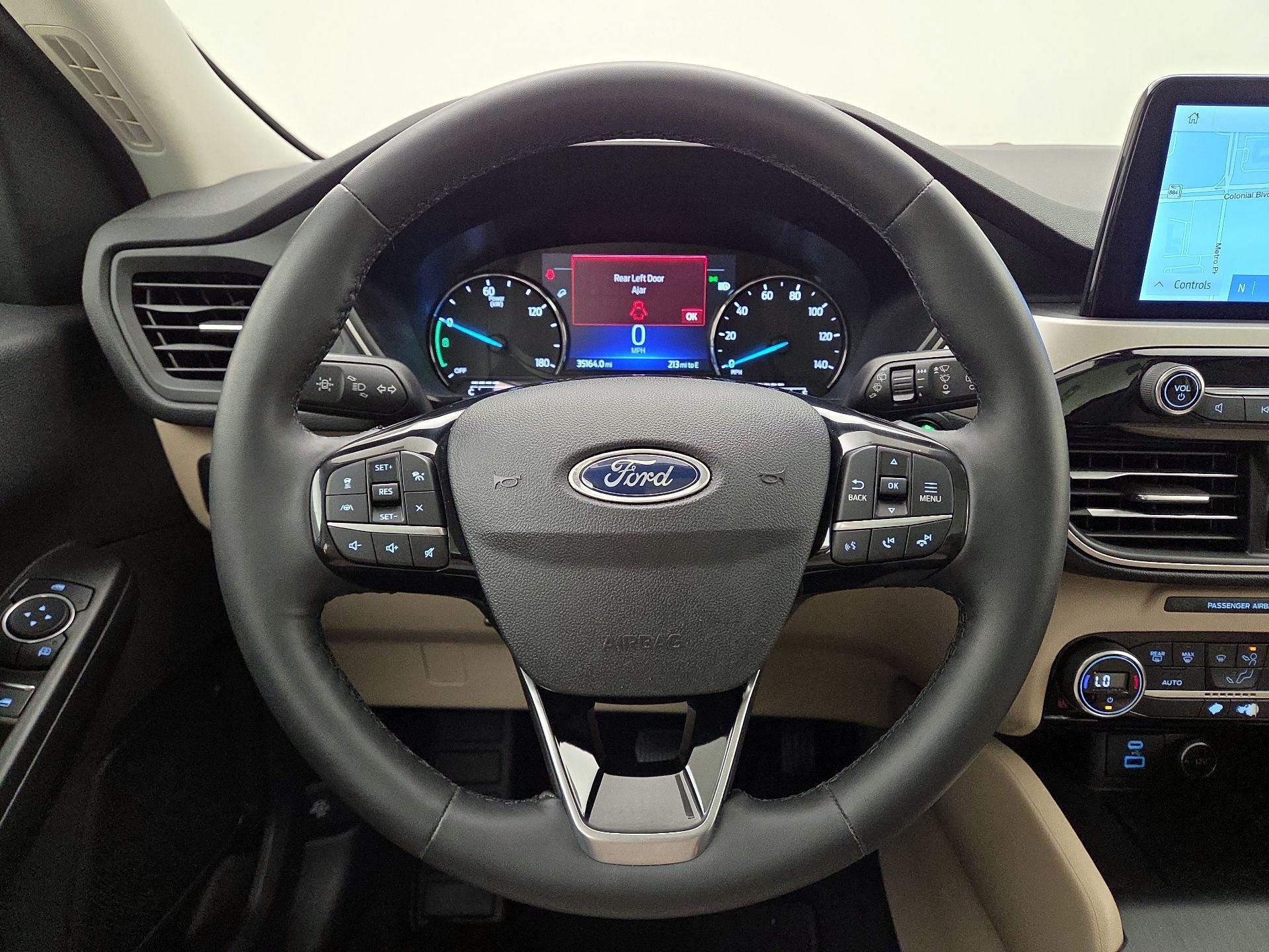 Thumbnail: 2021 Ford Escape - 10