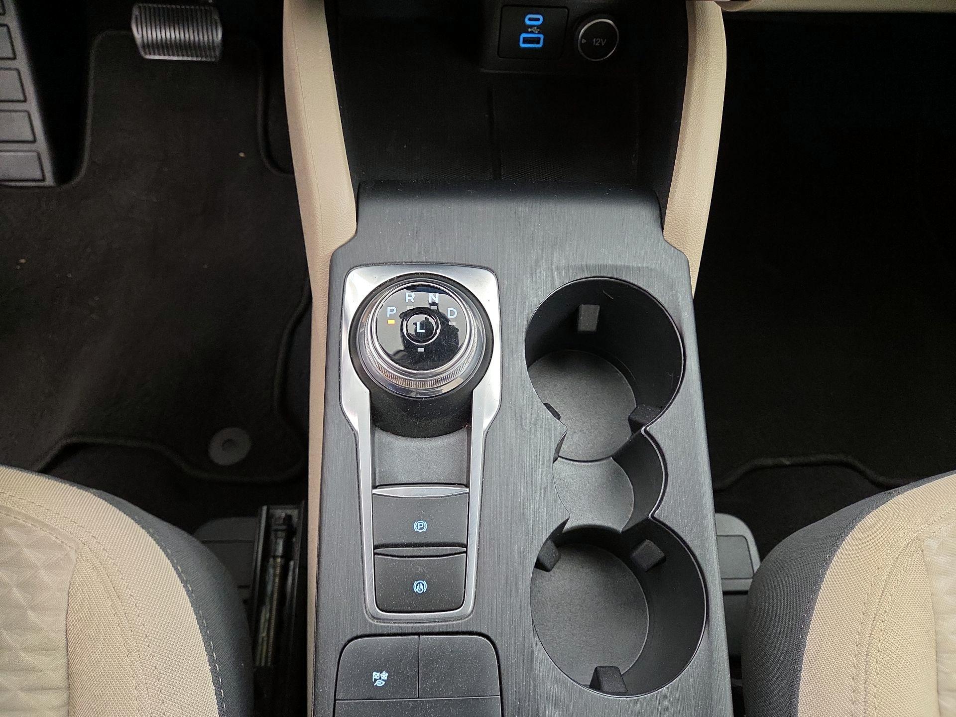 Thumbnail: 2021 Ford Escape - 18