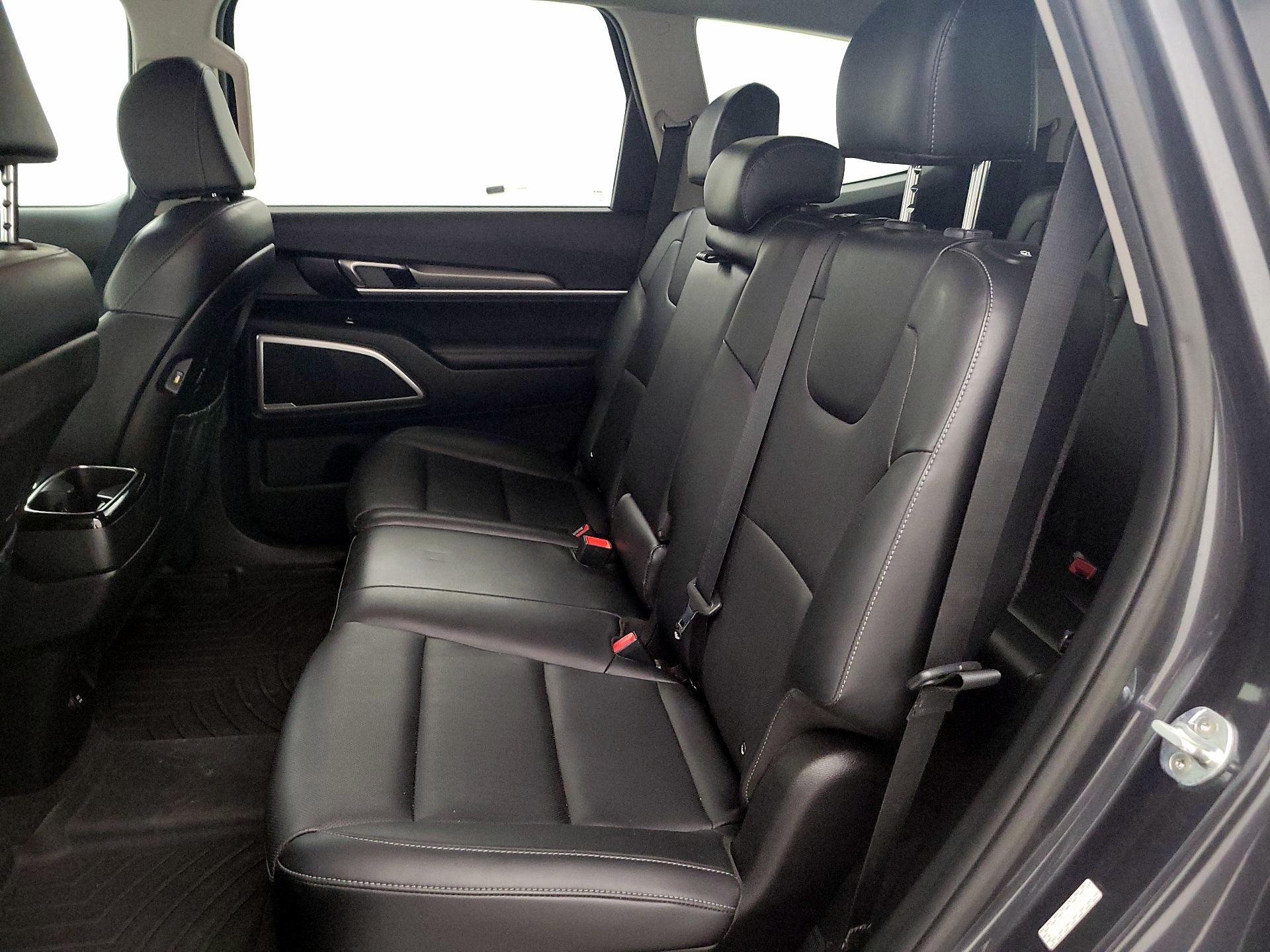 Thumbnail: 2022 Kia Telluride - 20