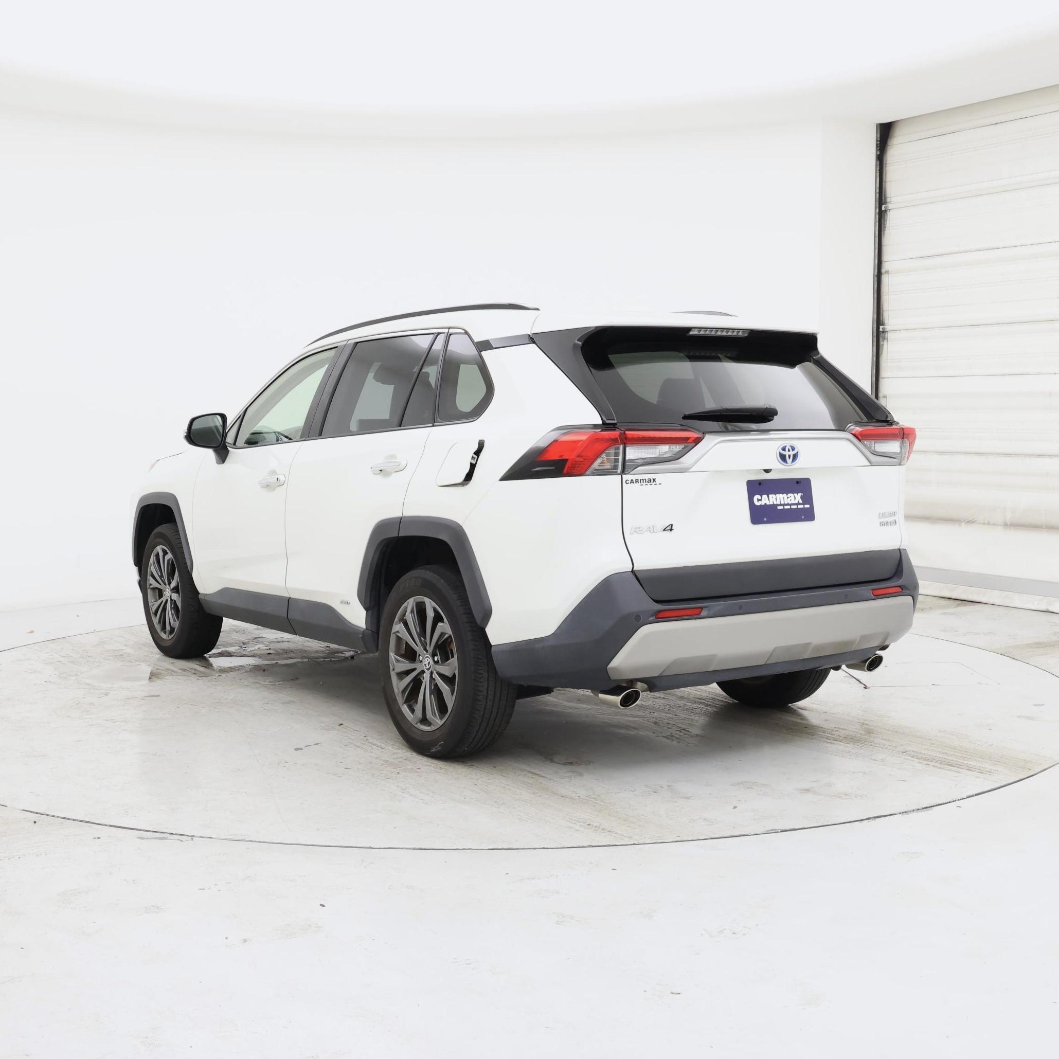 Thumbnail: 2022 Toyota RAV4 - 2
