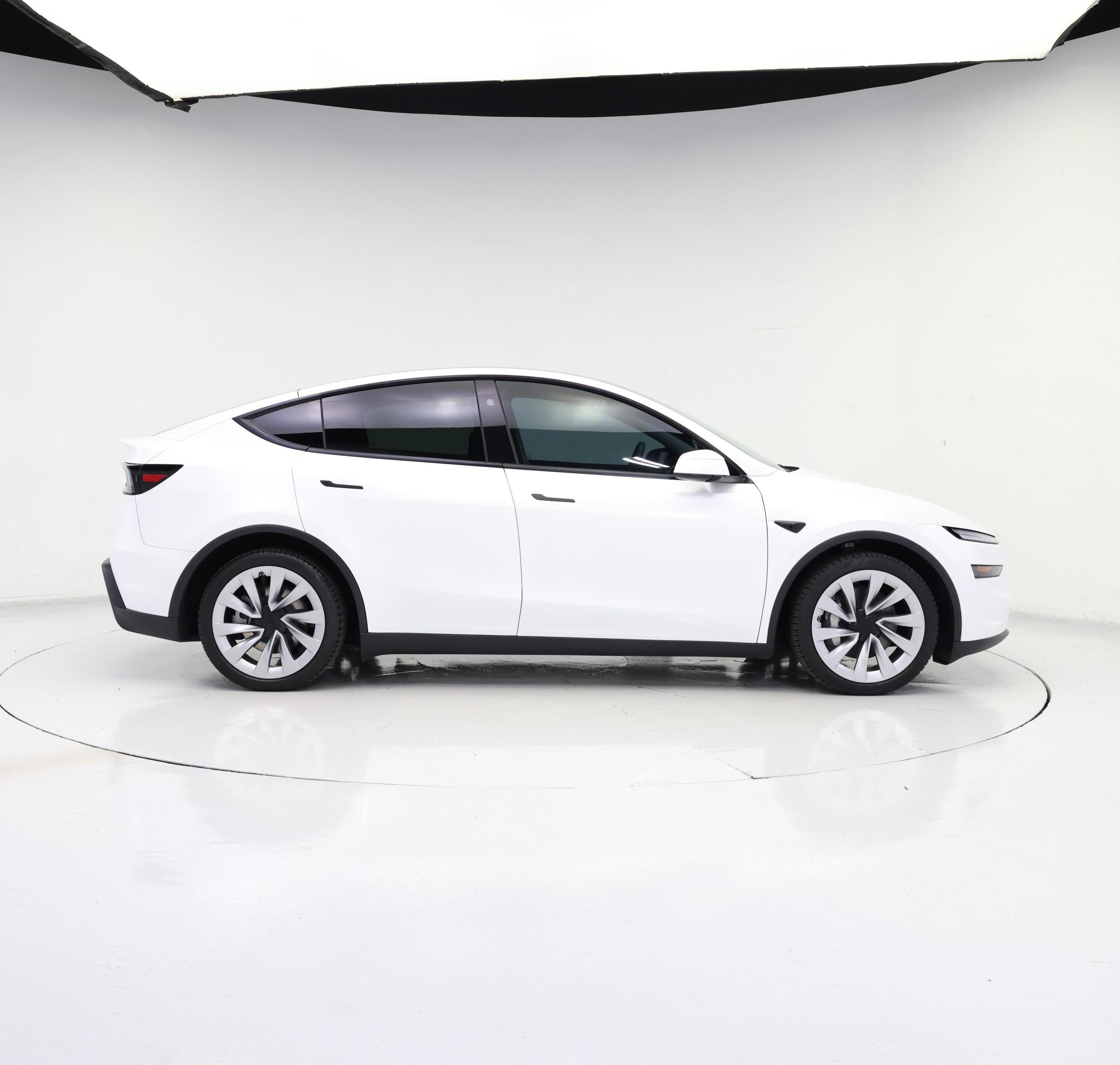 Thumbnail: 2026 Tesla Model Y - 7
