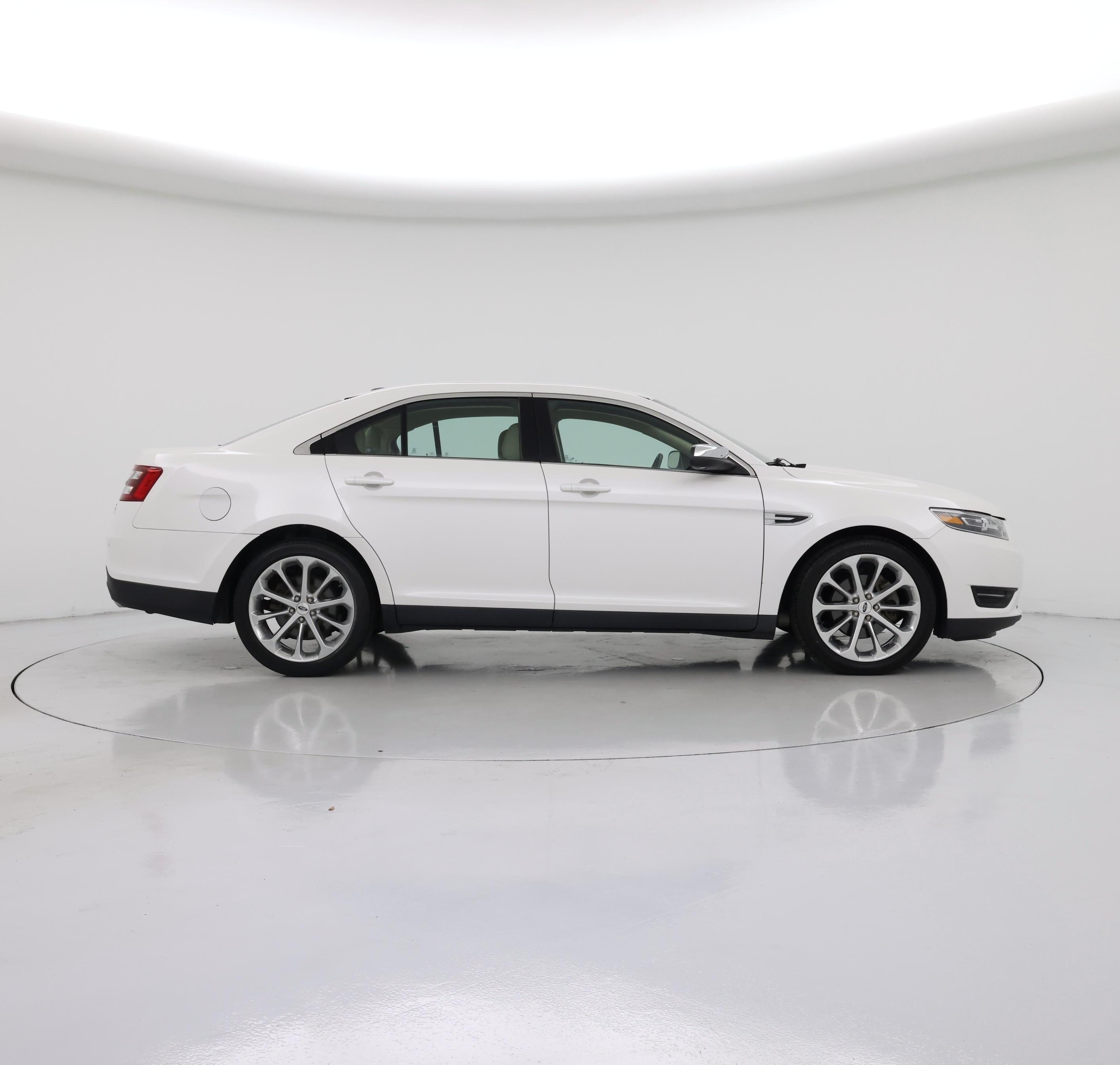 Thumbnail: 2019 Ford Taurus - 7