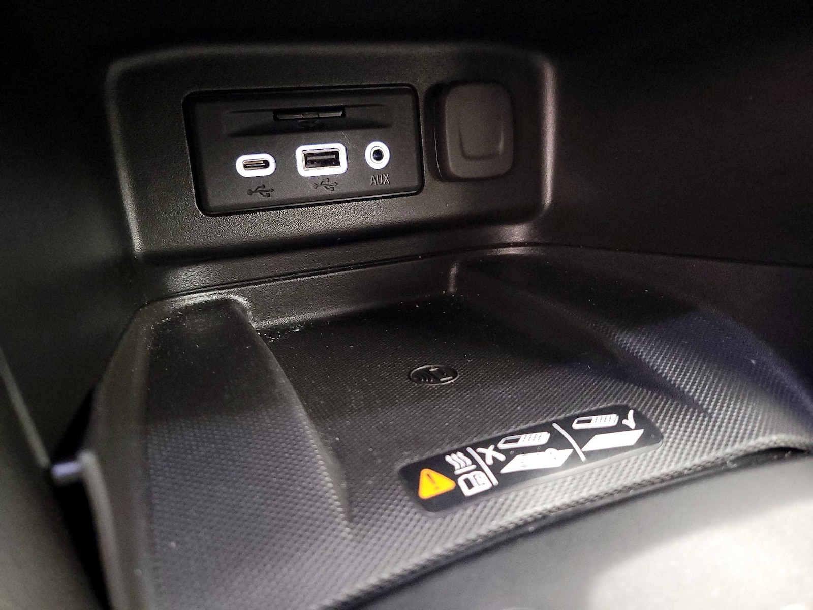 2020 Chevrolet Equinox Premier - Photo 20