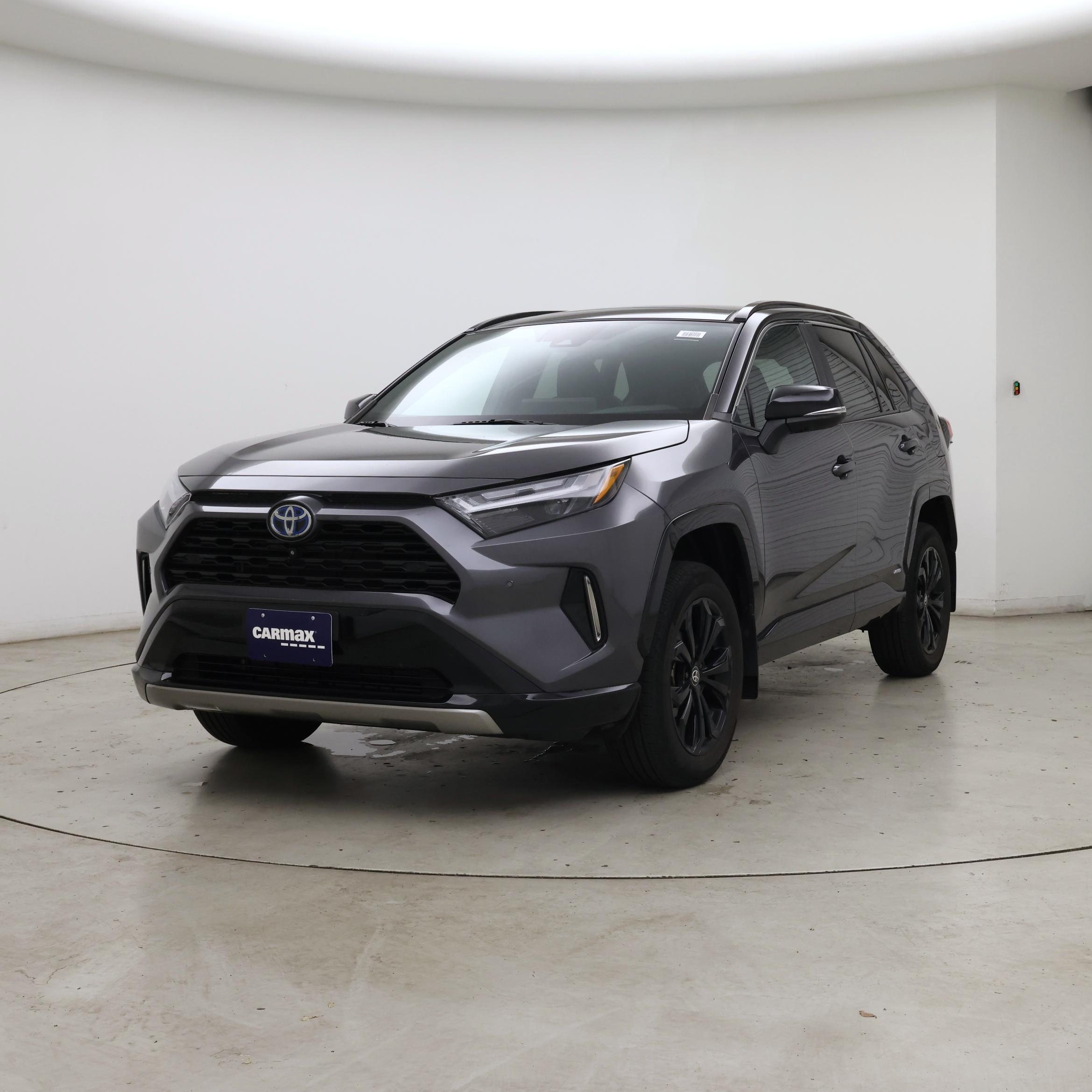 Thumbnail: 2023 Toyota RAV4 - 4