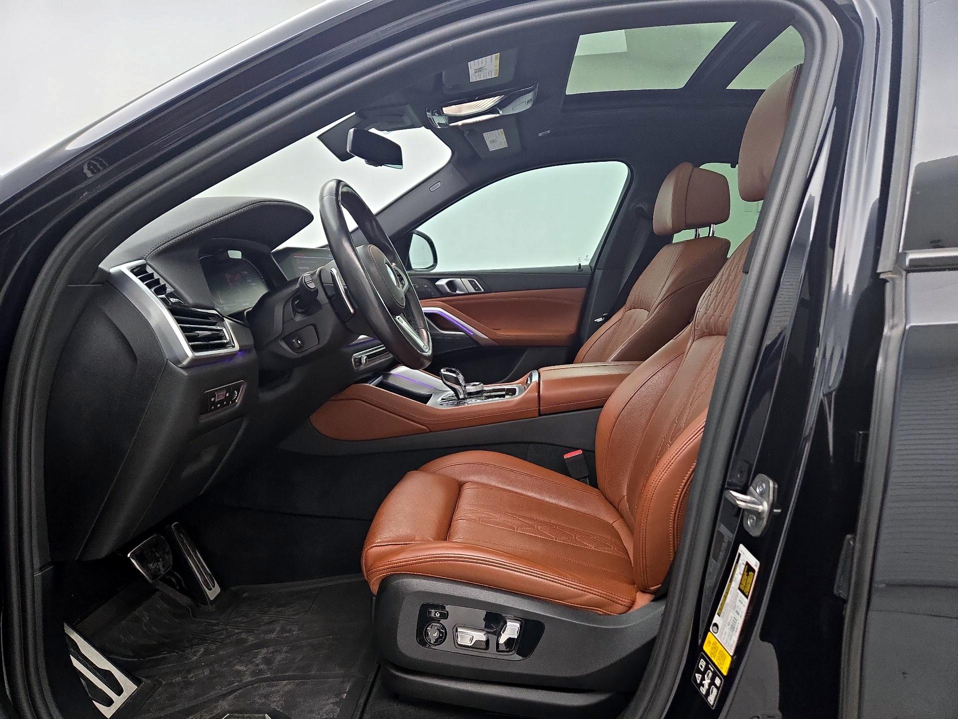 Thumbnail: 2022 BMW X6 - 11