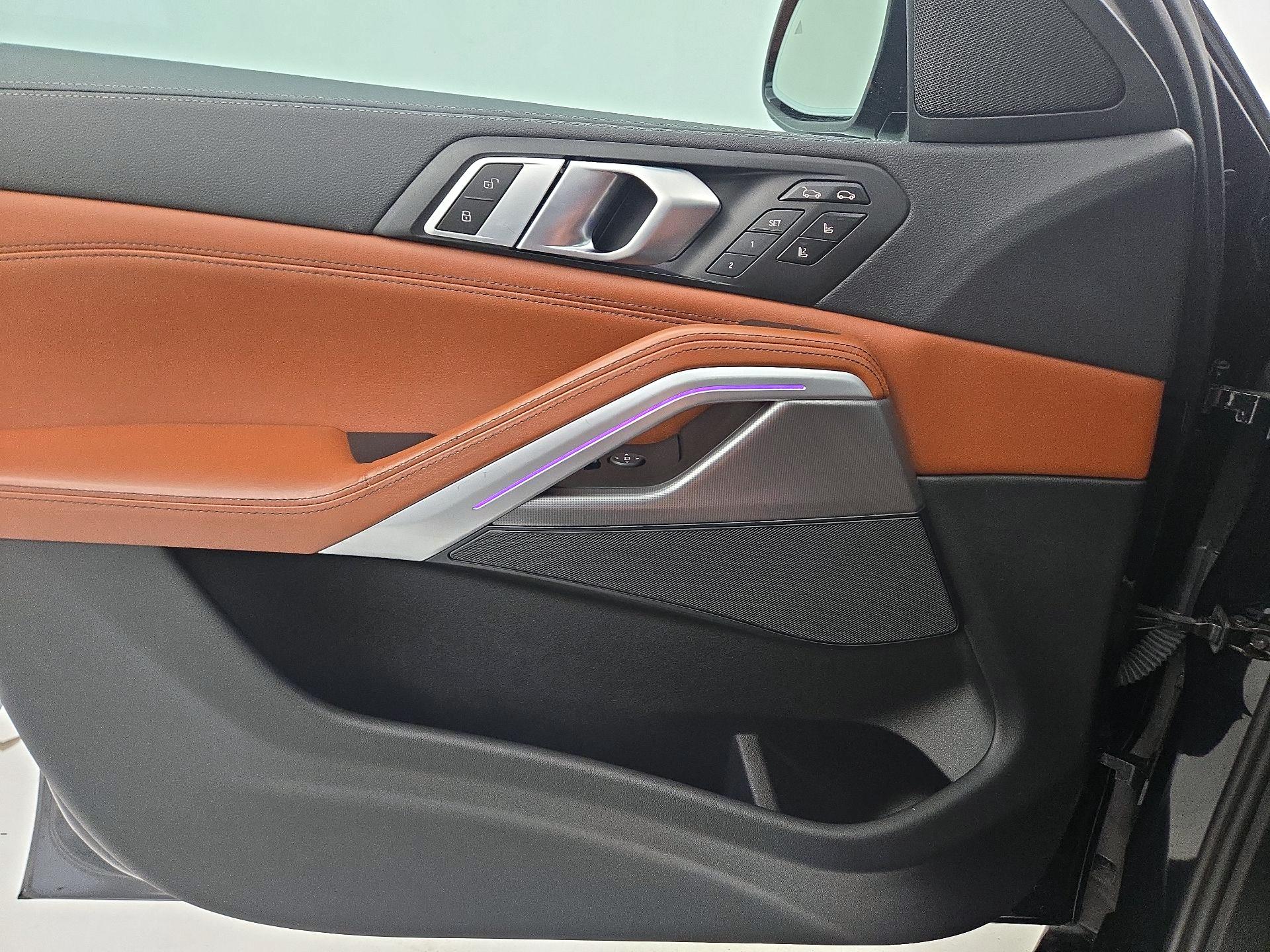 Thumbnail: 2022 BMW X6 - 12