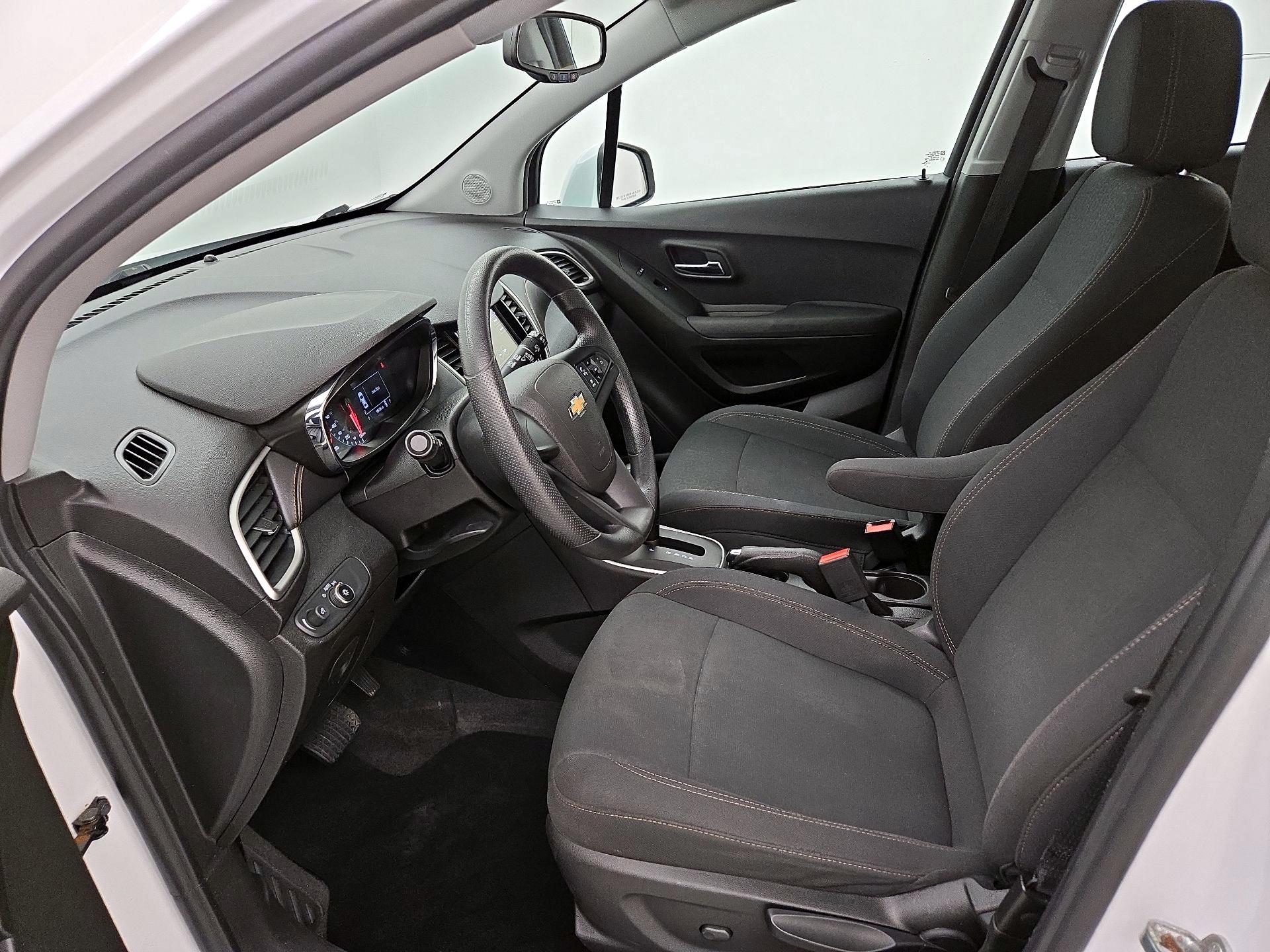 Thumbnail: 2019 Chevrolet Trax - 11