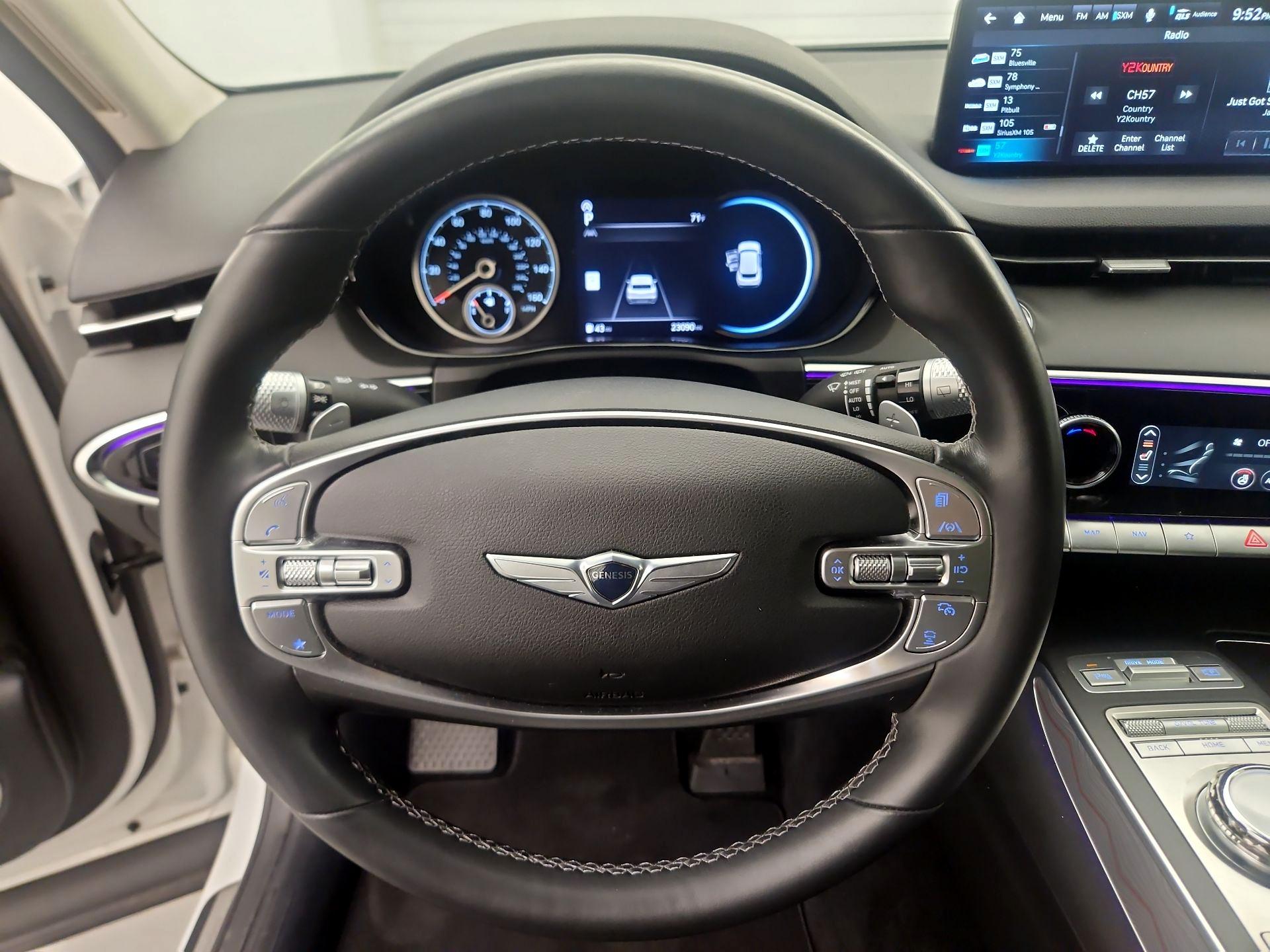 Thumbnail: 2023 Genesis GV70 - 10