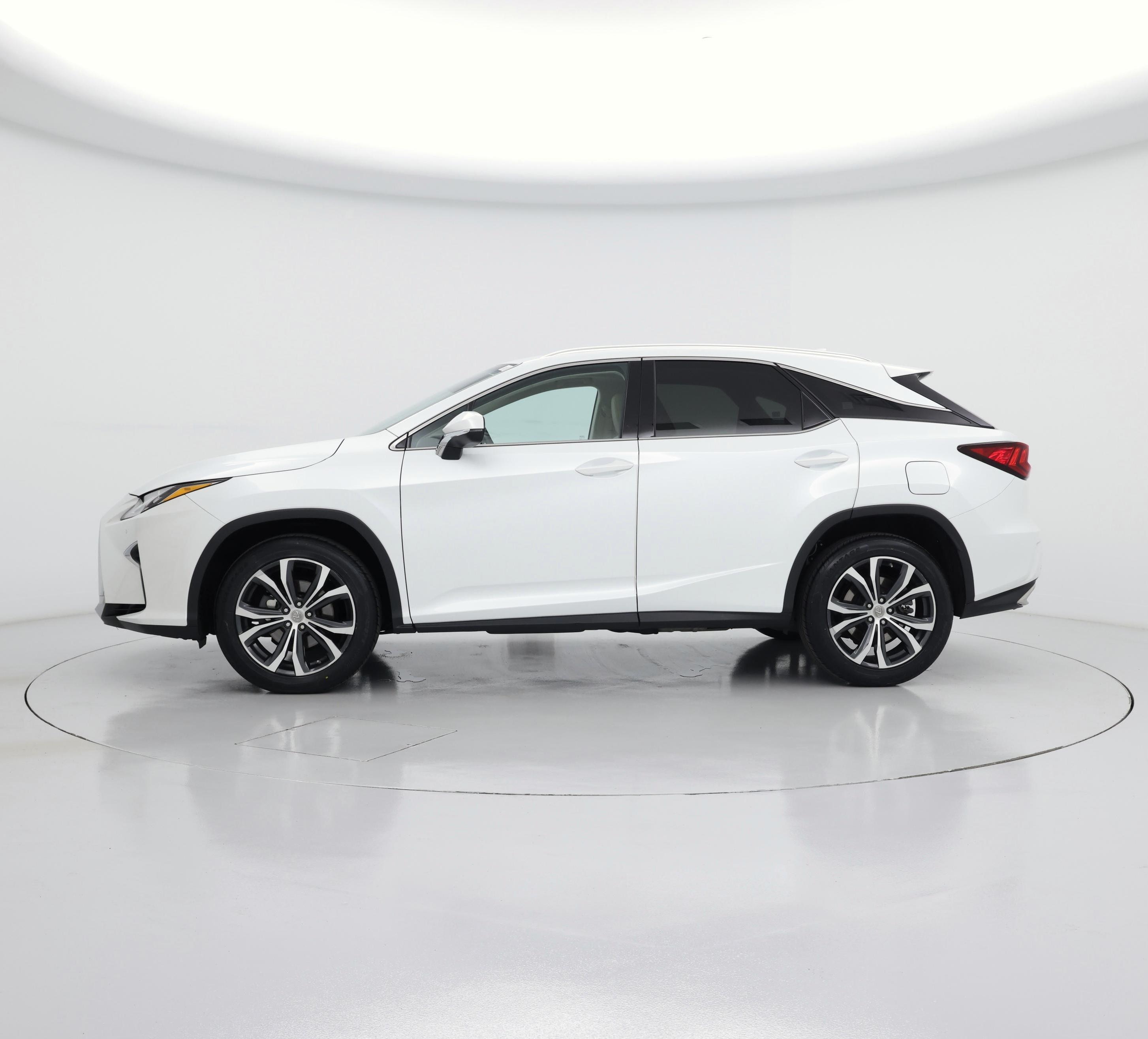 Thumbnail: 2016 Lexus RX - 3