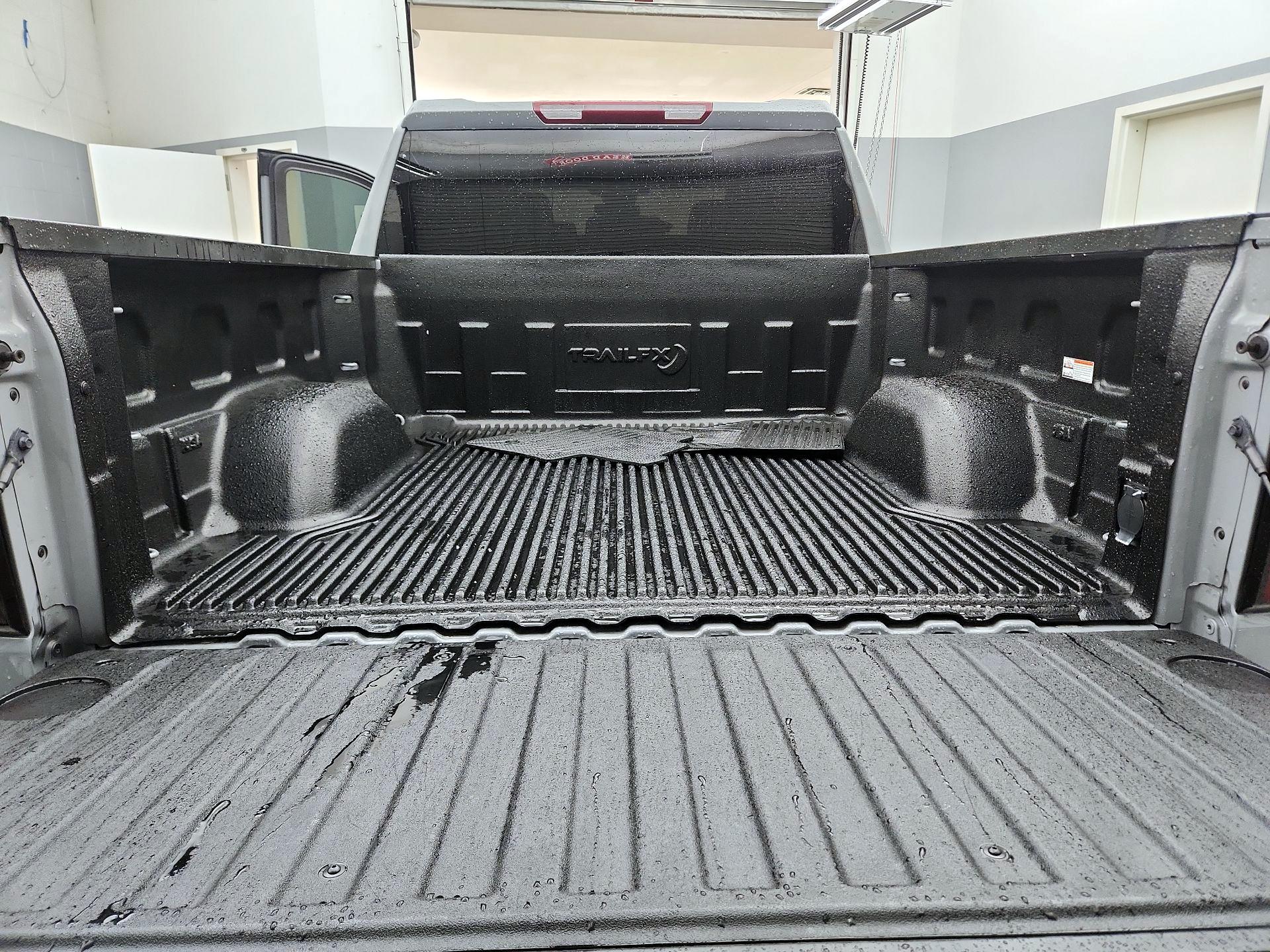 Thumbnail: 2024 GMC Sierra 1500 - 20