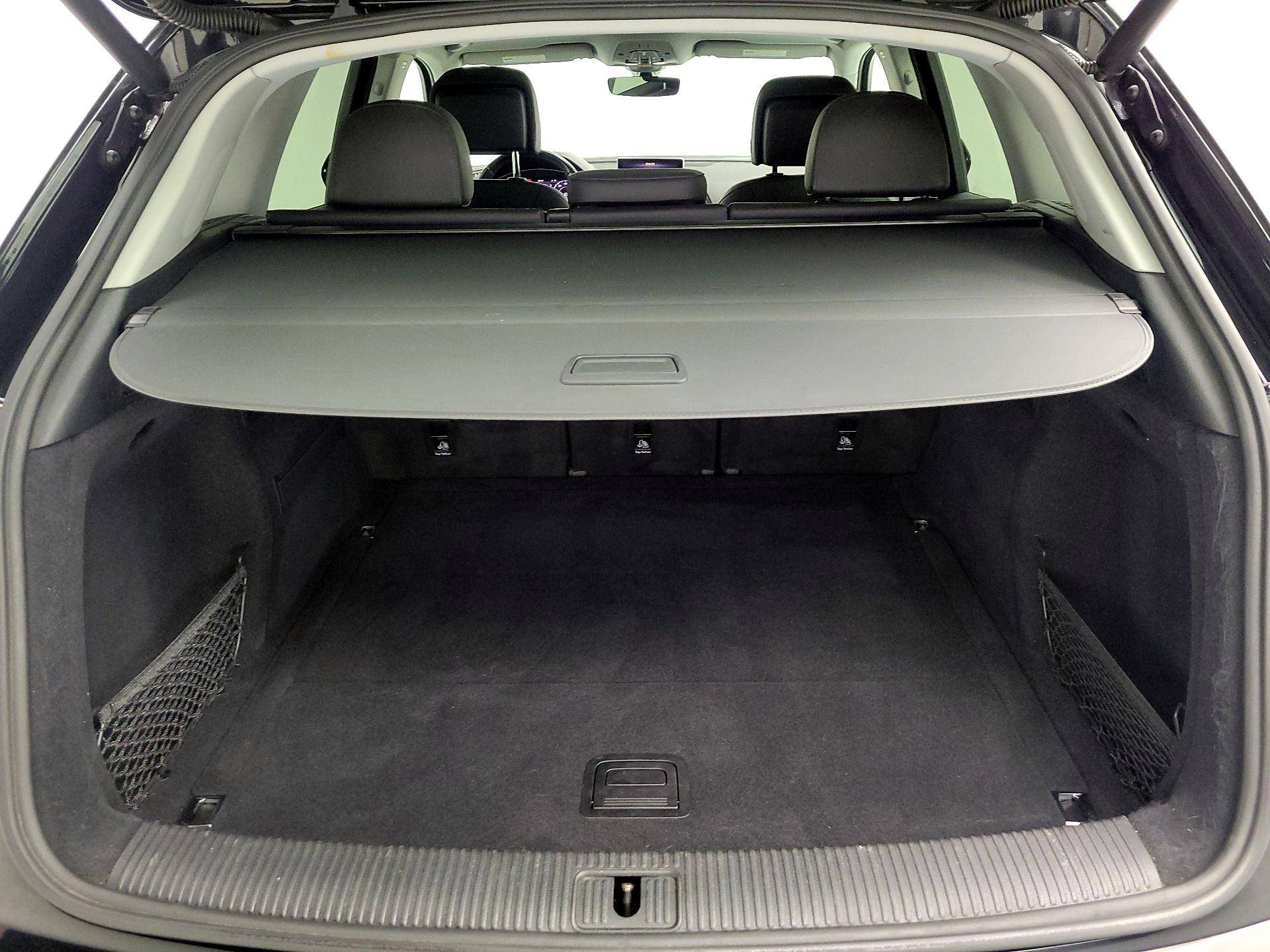 Thumbnail: 2019 Audi Q5 - 16