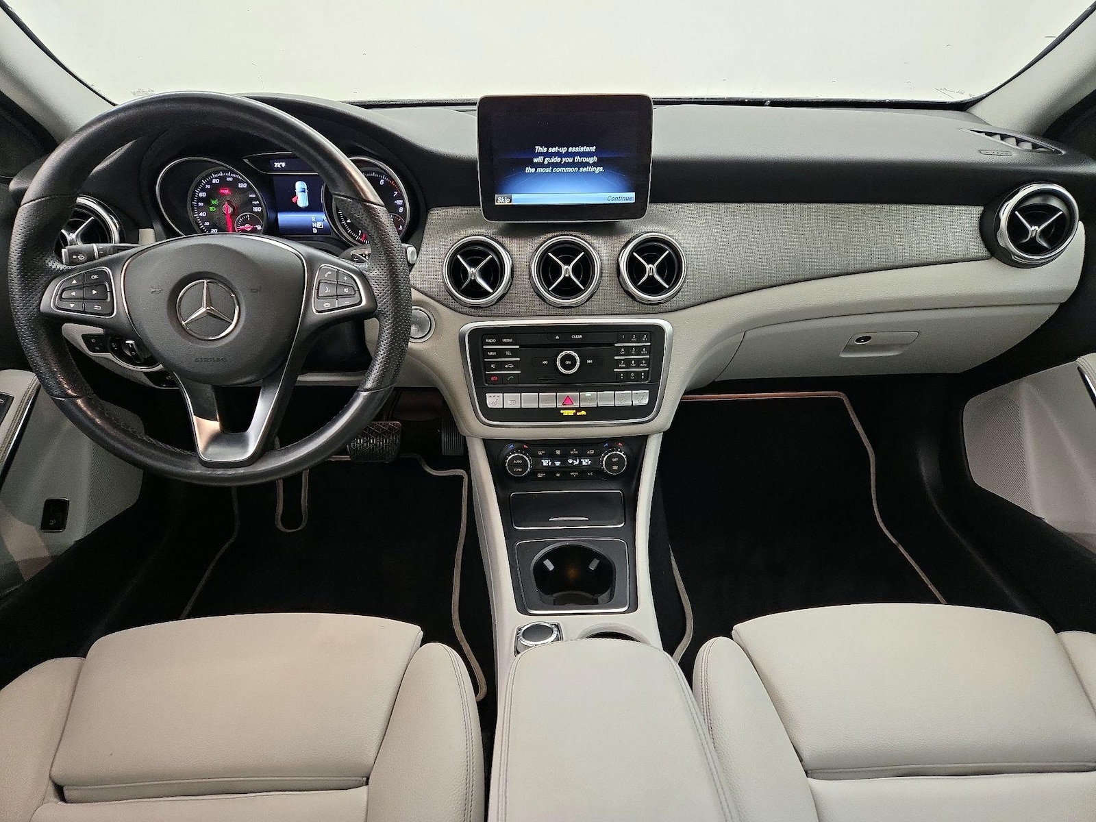 2019 Mercedes-Benz GLA-Class GLA250 - Photo 10