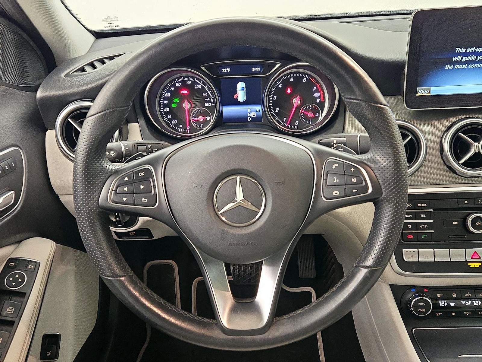 2019 Mercedes-Benz GLA-Class GLA250 - Photo 11