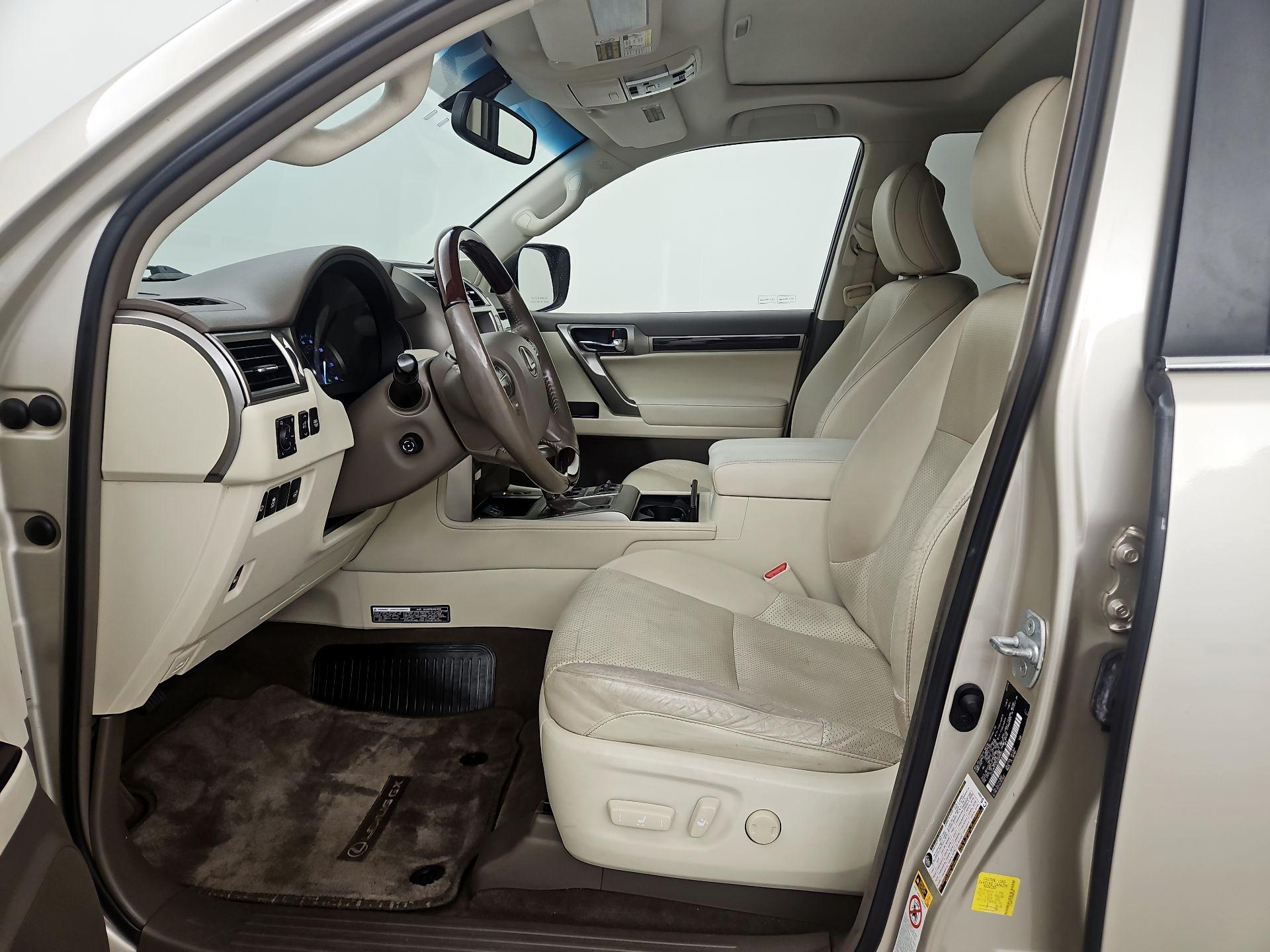 Thumbnail: 2014 Lexus GX - 11